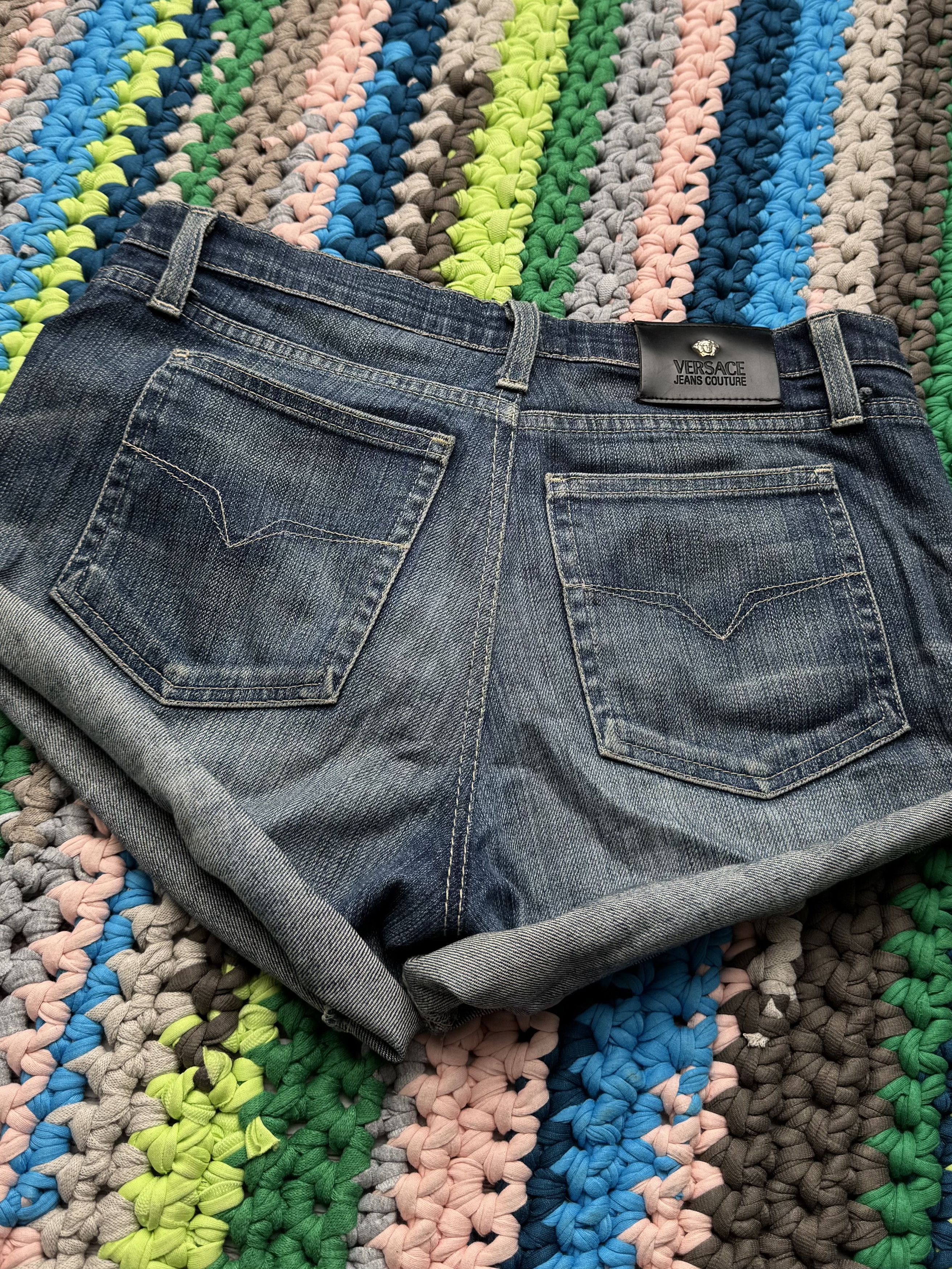 Versace Jeans Couture Versace Jeans Couture Vintage Mini Shorts (D10) Size 27" / US 4 / IT 40 - 8 Thumbnail