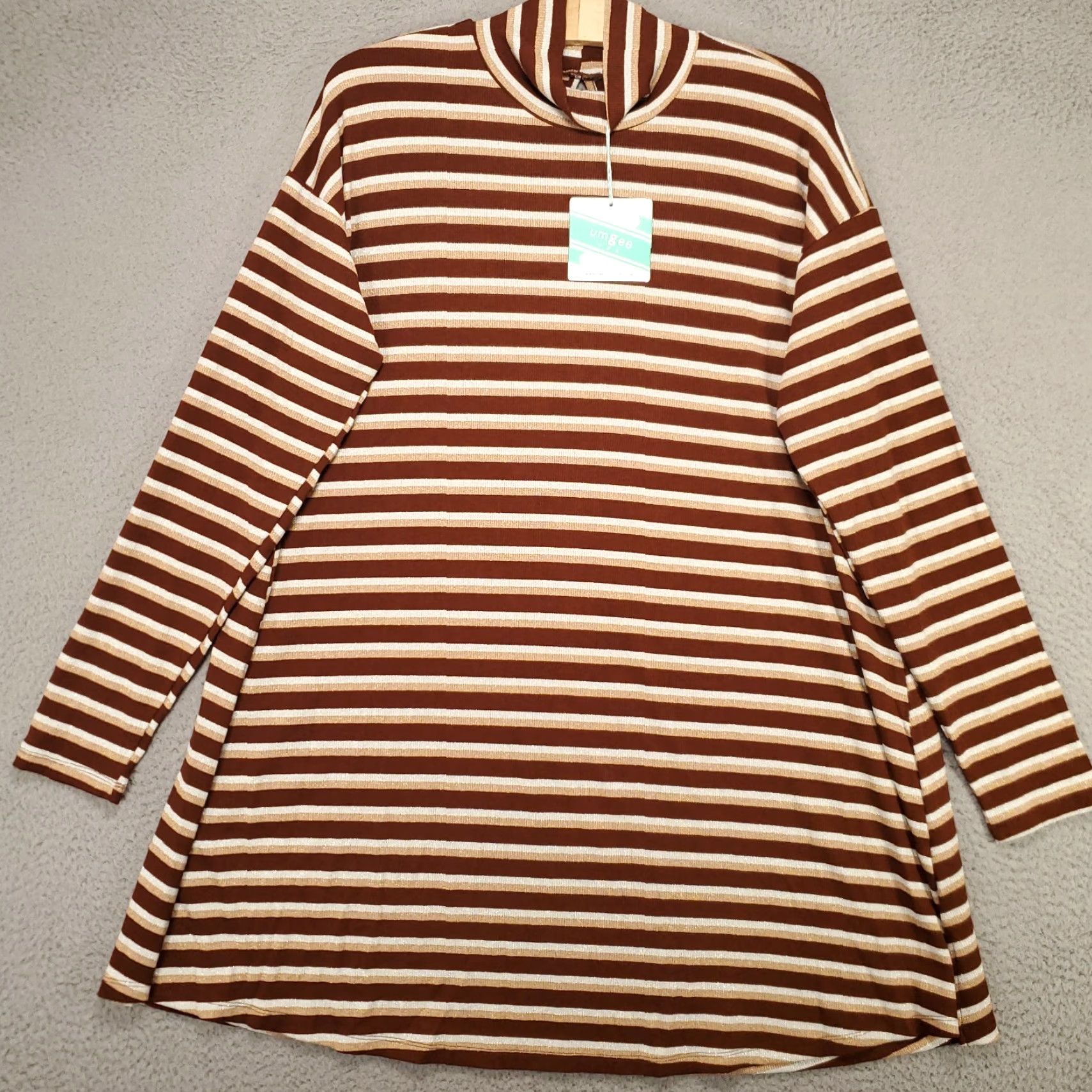 Vintage UMGEE New Dress Women’s Medium Striped Knit Polyester Rayon Spandex Tunic Shimmer Sparkle Pullover NWT Vintage No HandMade N/A (note: none) Size M / US 6-8 / IT 42-44 - 6 Thumbnail