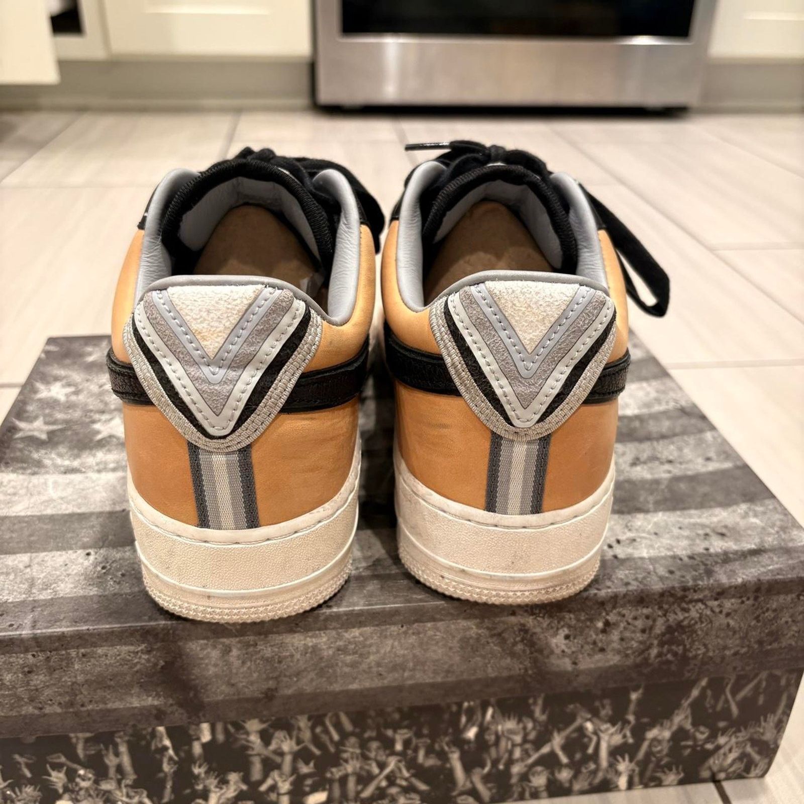Nike Air force 1 tisci tan Size US 9 / EU 42 - 5 Thumbnail