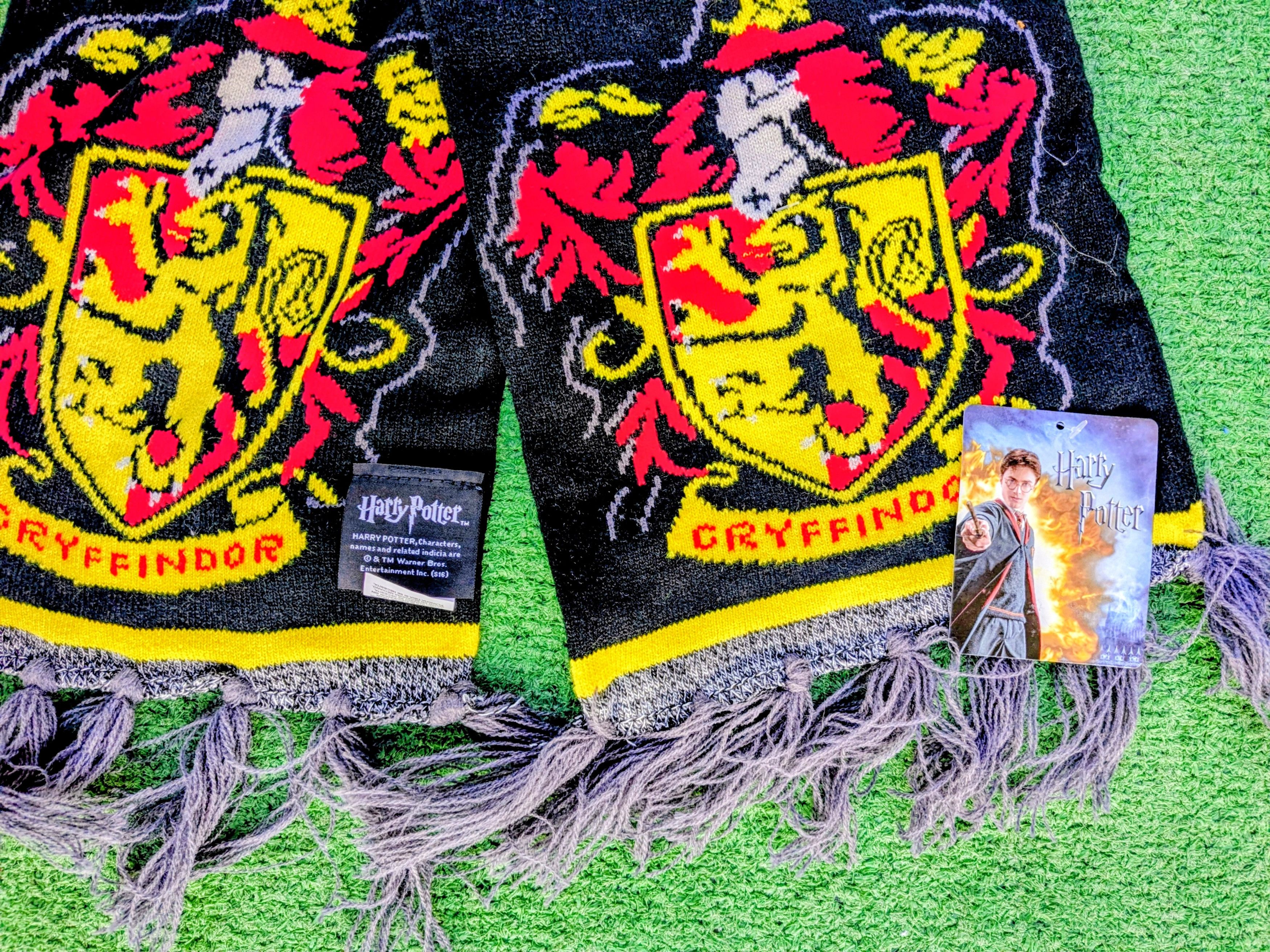 Other Harry Potter House Gryffindor Acrylic Wool Bioworld Scarf Size ONE SIZE - 4 Thumbnail