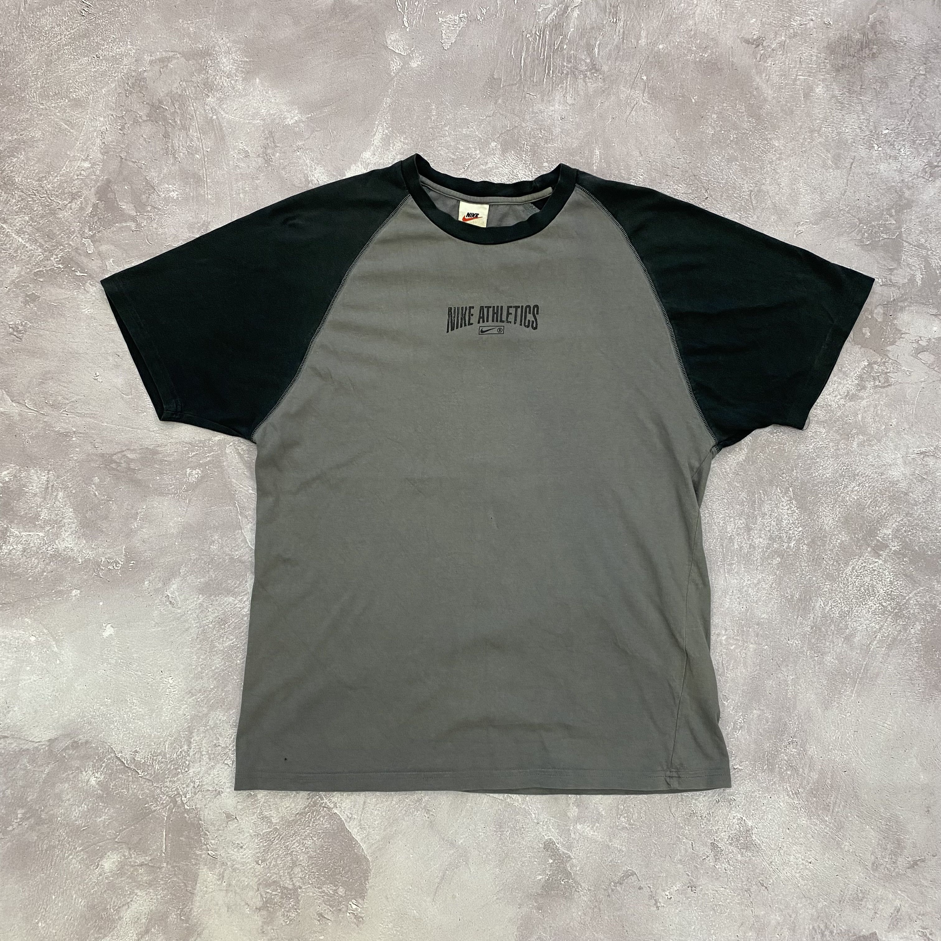 Nike ambush tee deals