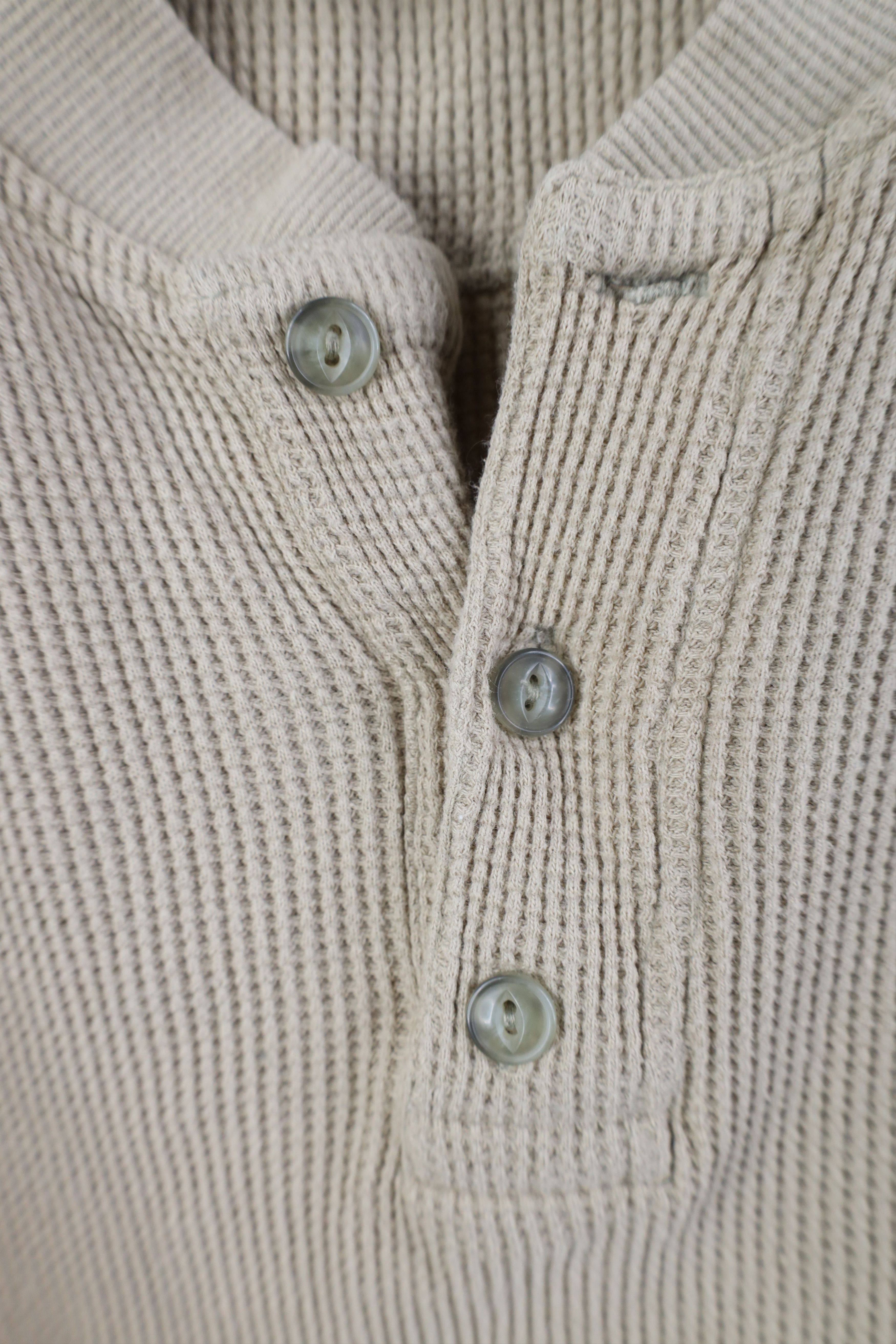 Cabelas Vintage 90s Cabelas Waffle Knit Long Sleeve Henley T-Shirt Size US XL / EU 56 / 4 - 6 Thumbnail