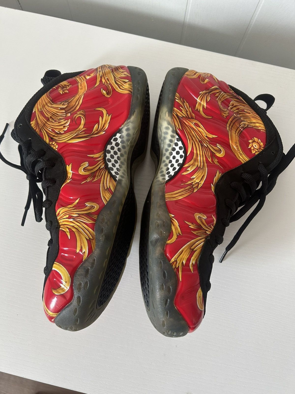 Nike × Supreme Supreme x Nike Air Foamposite 1 Red 2014 Size US 10.5 / EU 43-44 - 6 Thumbnail