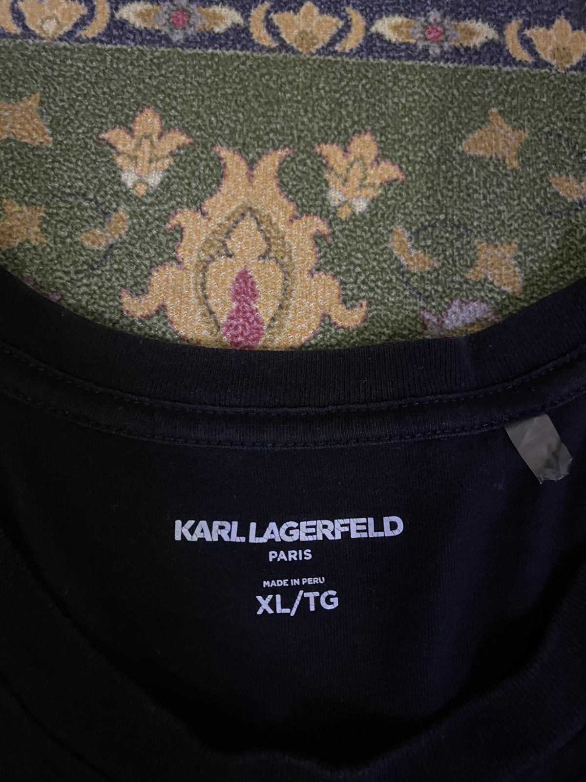 Designer KARL LAGERFELD PARIS Big Logo Spell Out T-Shirt Size US XL / EU 56 / 4 - 5 Thumbnail