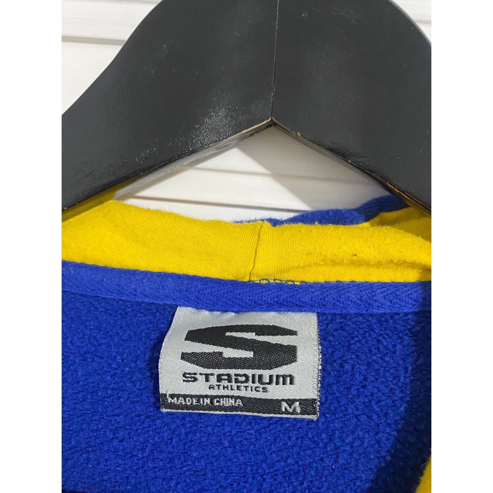 NCAA South Dakota State University Jackrabbits Hoodie Size Medium Size US M / EU 48-50 / 2 - 3 Thumbnail
