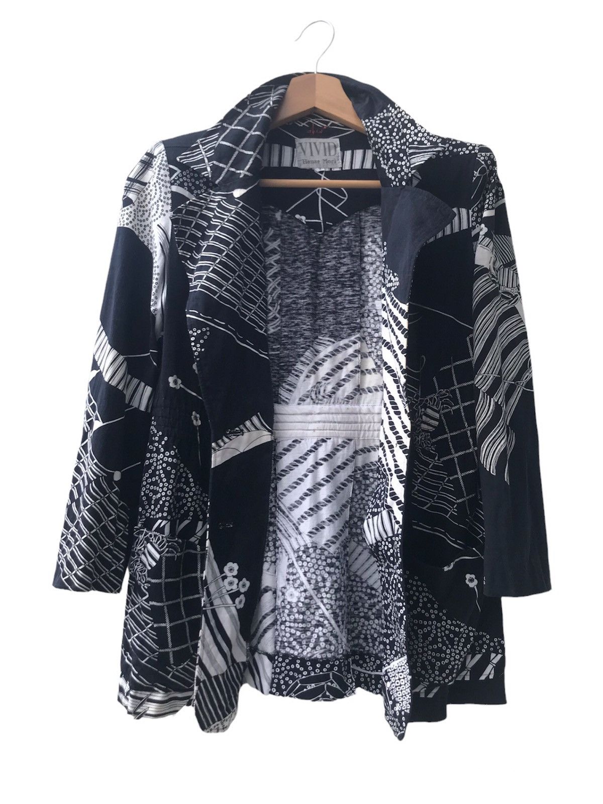 Hanae Mori Vintage Hanae Mori Vivid Blouse Jacket Size 7 Japan Size M / US 6-8 / IT 42-44 - 2 Thumbnail