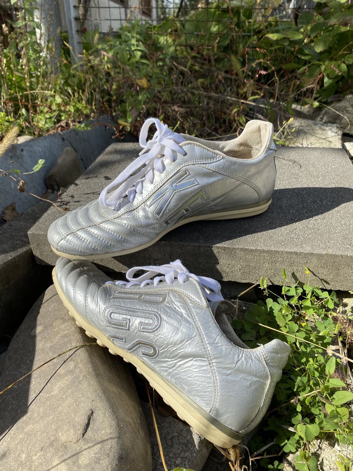 Dirk Bikkembergs Dirk Bikkembergs Leather Silver Sneakers Made in Italy Size US 8 / IT 38 - 1 Thumbnail