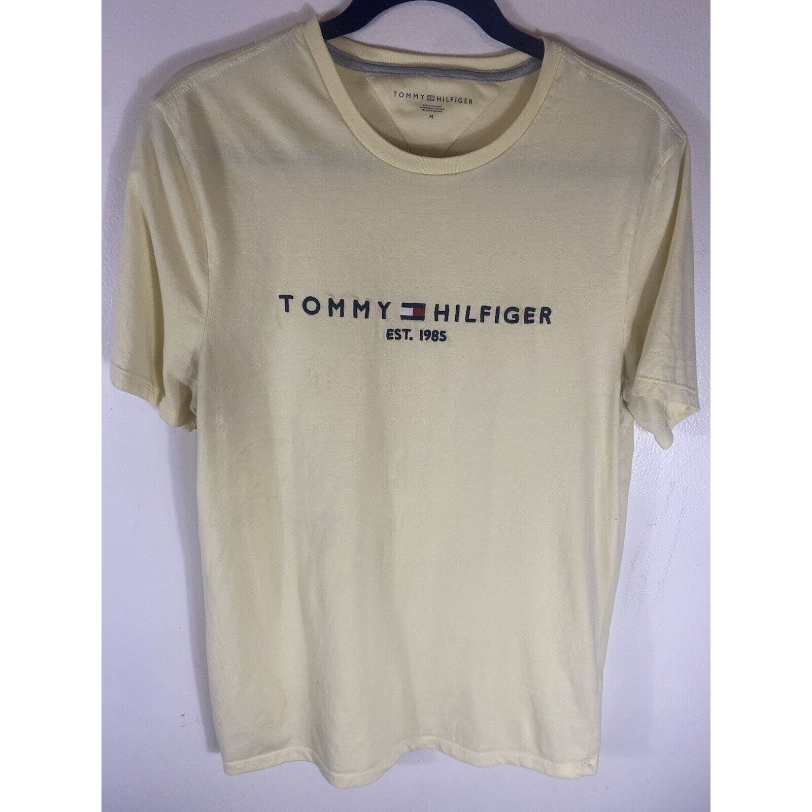 Tommy Hilfiger 1 Pair T-shirts Size M by Tommy Hilfiger short sleeves Size US M / EU 48-50 / 2 - 10 Thumbnail