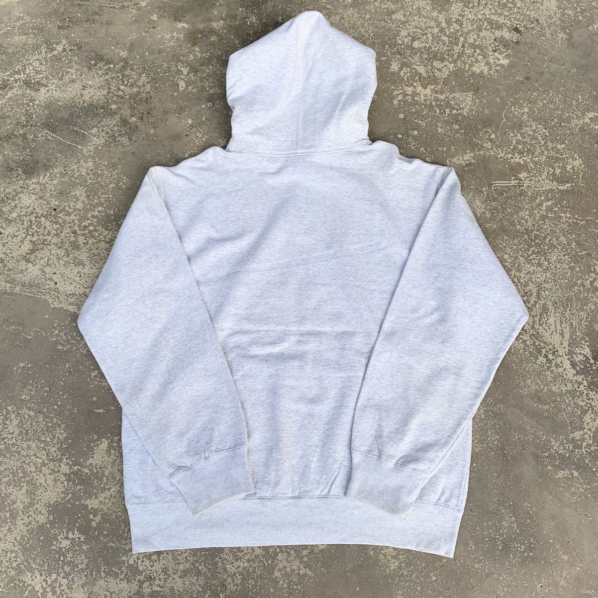 Supreme FW18 Supreme Flowers Hoodie Embroidered Logo Size US XL / EU 56 / 4 - 9 Thumbnail