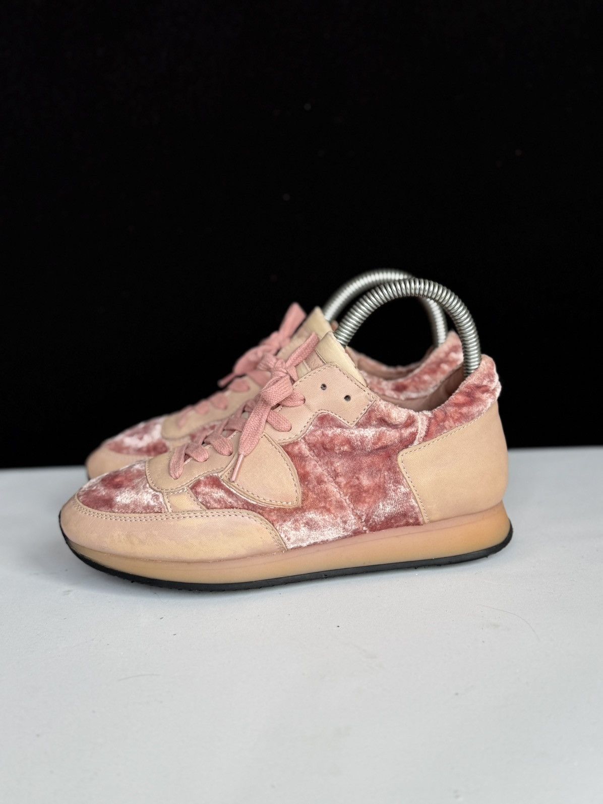 Philippe Model Philippe Model Pink Sneakers size 36 Size US 6 / IT 36 - 4 Thumbnail