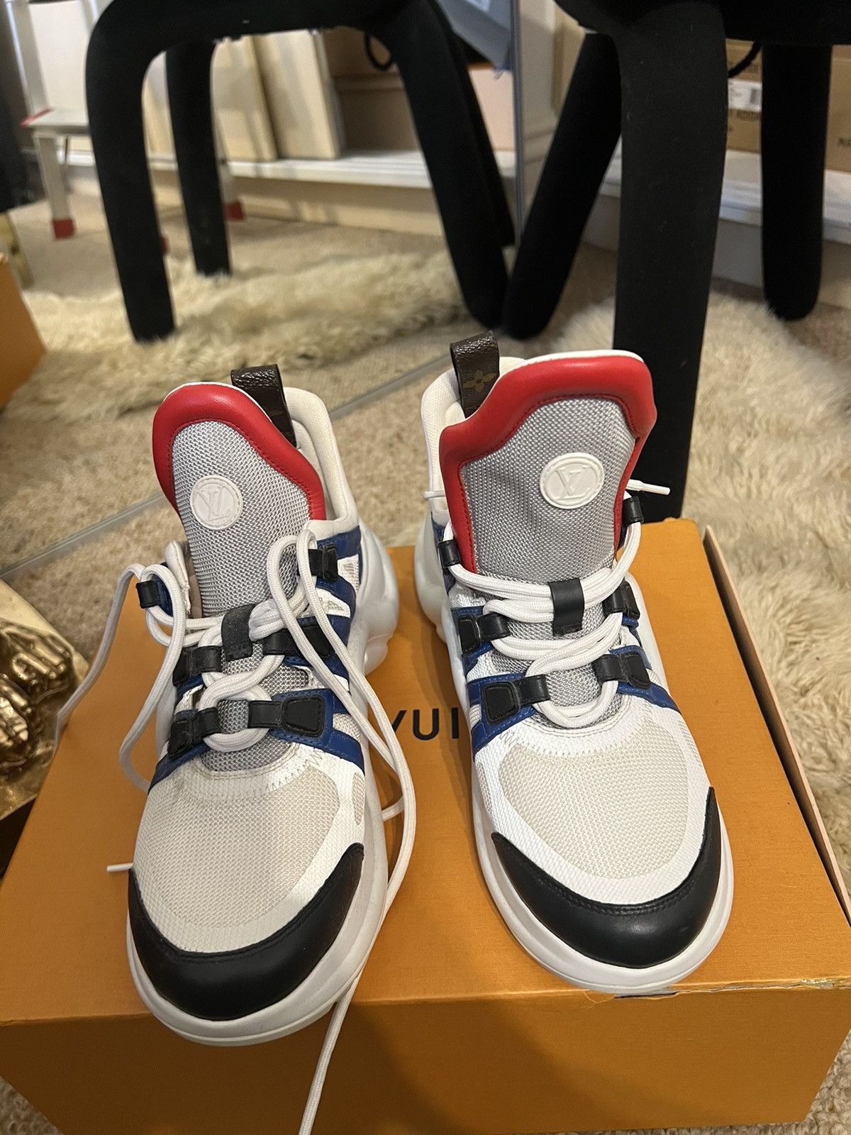 Louis Vuitton Louis Vuitton Light Arch Sneaker - multi Size US 9 / IT 39 - 2 Thumbnail