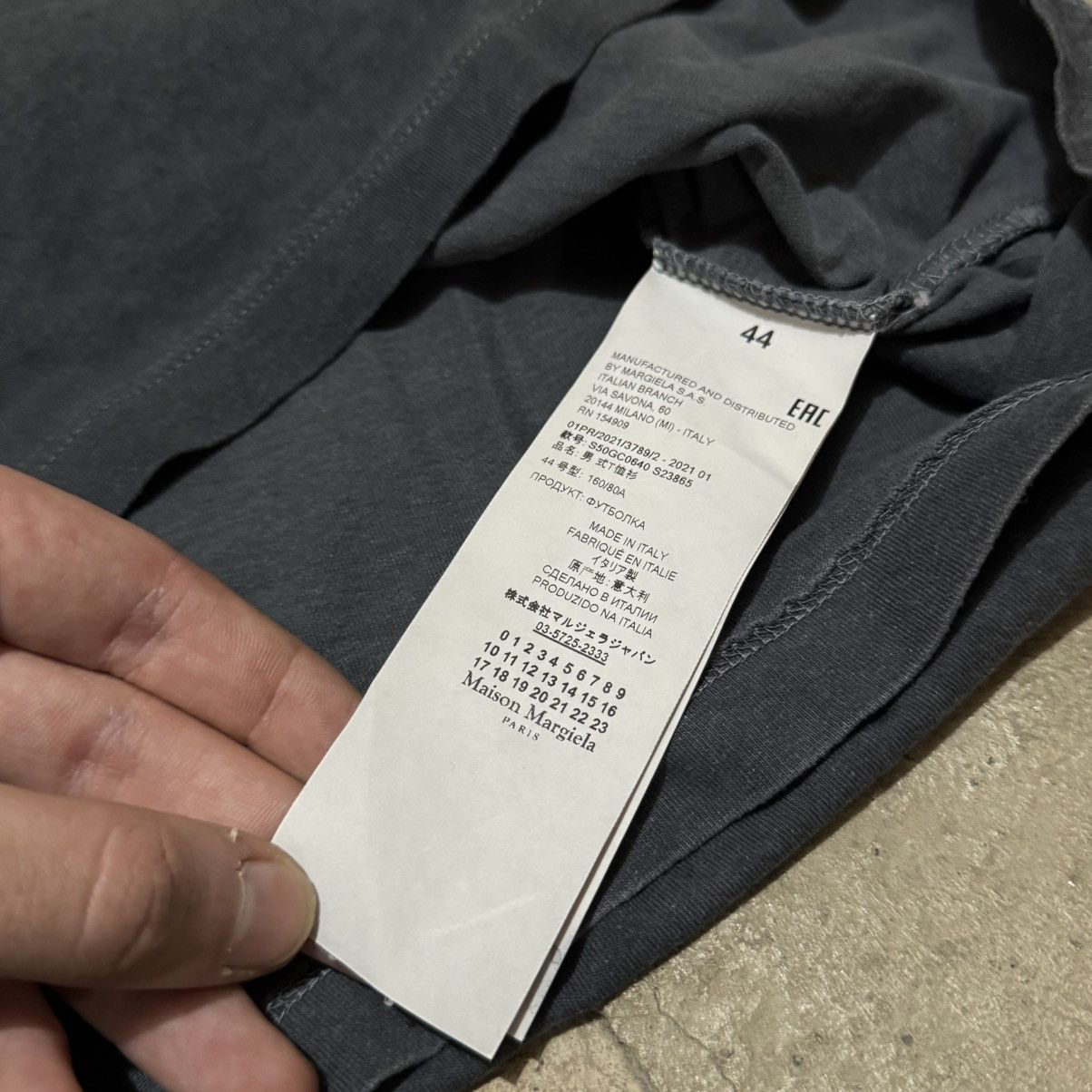 Maison Margiela S/S 2021 Maison Margiela portrait washed t-shirt Size US L / EU 52-54 / 3 - 5 Thumbnail
