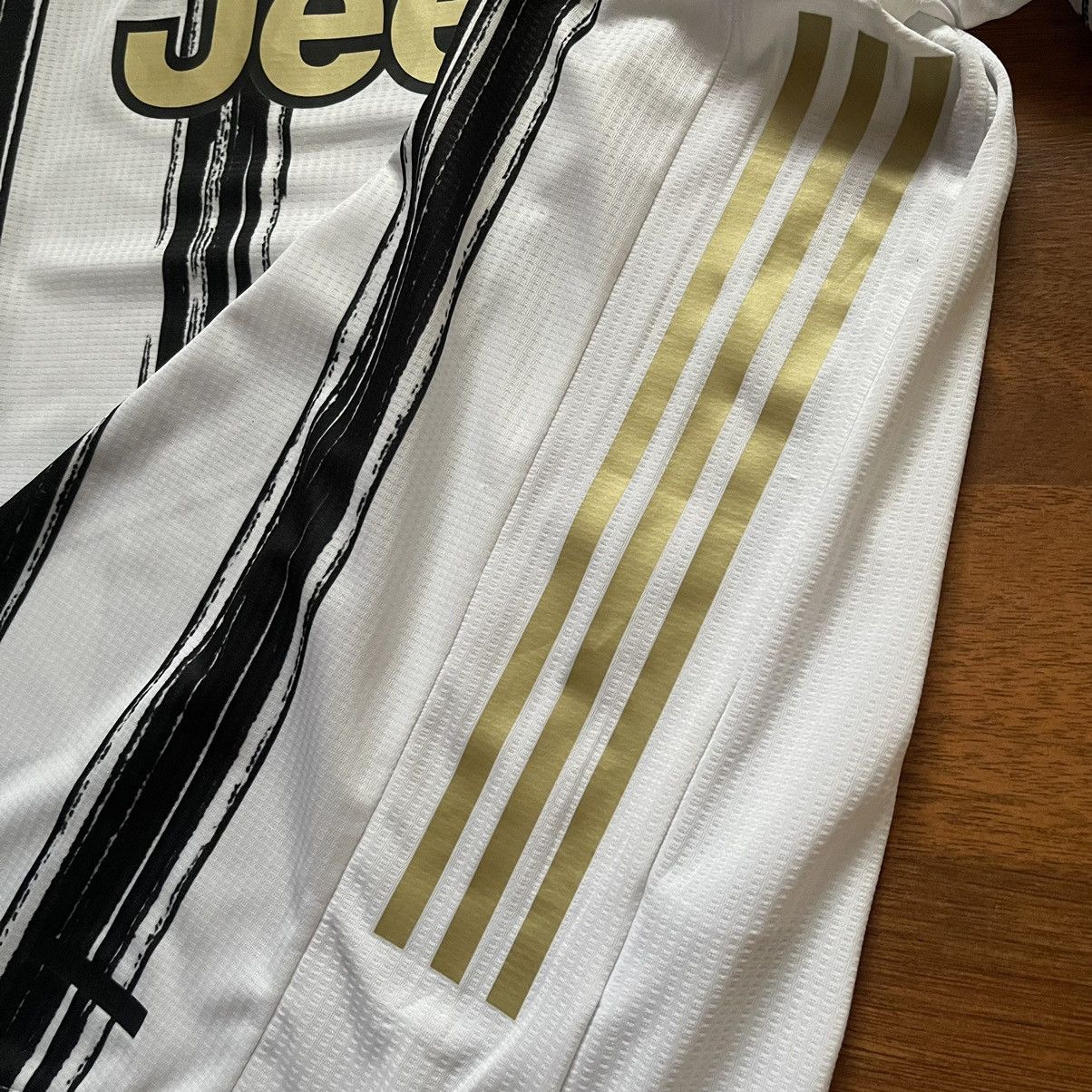 Adidas JUVENTUS ADIDAS 2020/2021 FOOTBALL HOME JERSEY #22 CHIESA Size US L / EU 52-54 / 3 - 8 Thumbnail