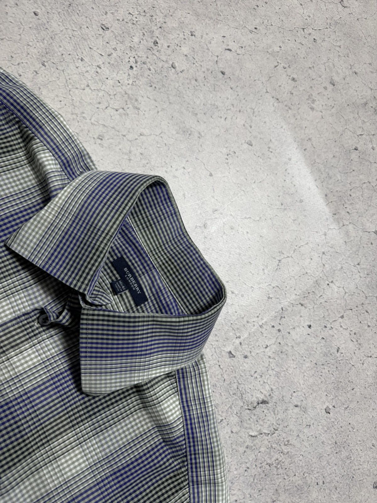 Burberry Burberry London Checked Button Up Vintage Shirt Size US L / EU 52-54 / 3 - 7 Thumbnail