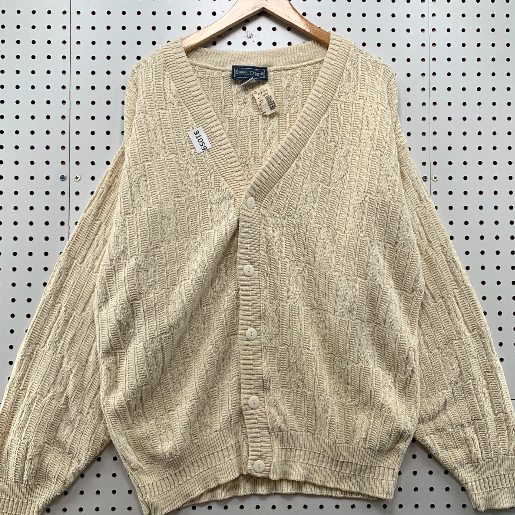 Vintage VINTAGE Kenneth Roberts Cardigan Sweater Mens L Ivory USA 1950s 60s Dad Button Knit Crew NYT? Size US L / EU 52-54 / 3 - 6 Thumbnail