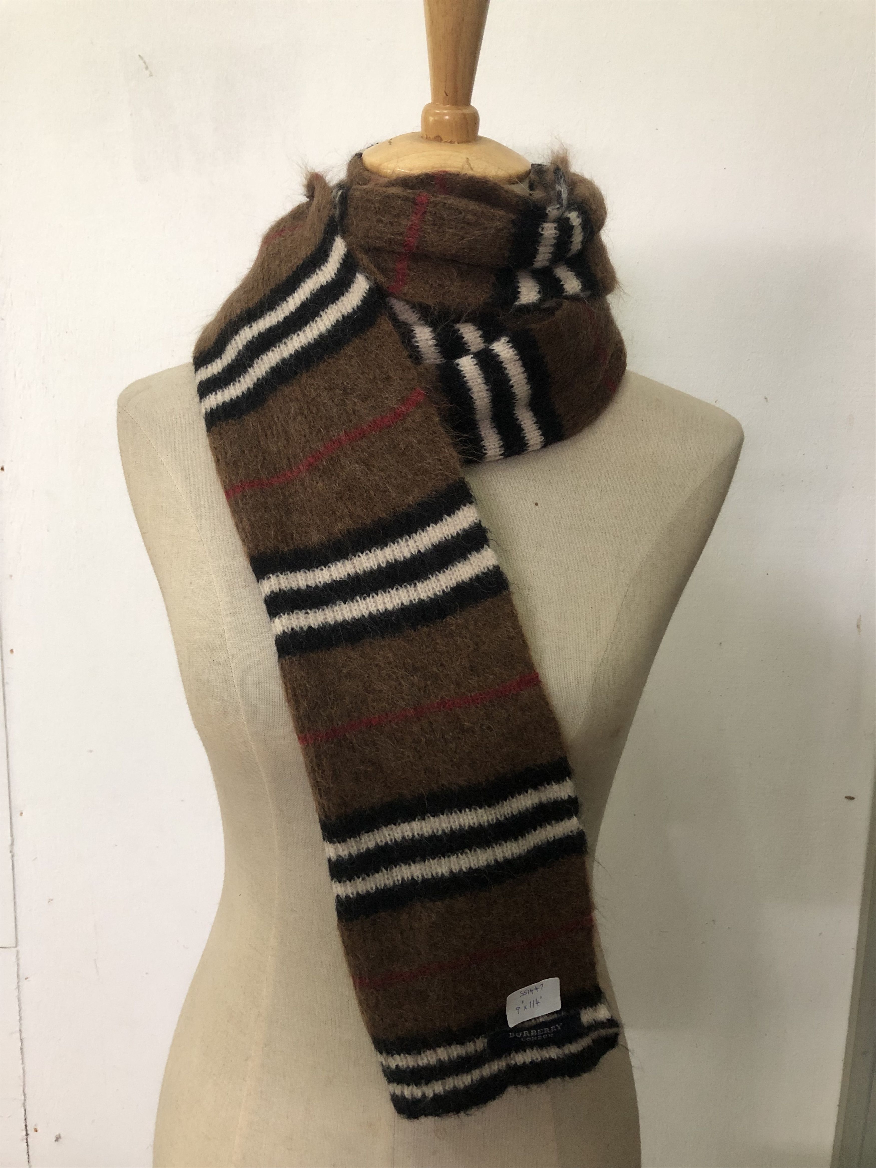 Burberry Burberry Mohair Scarf / Muffler / Neckwear SS1447 Size ONE SIZE - 1 Thumbnail