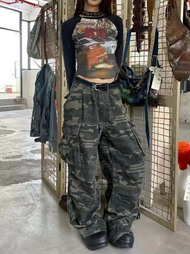 Japanese Brand Camo Cargo Pant Size 34" / US 12 / IT 48 - 2 Thumbnail