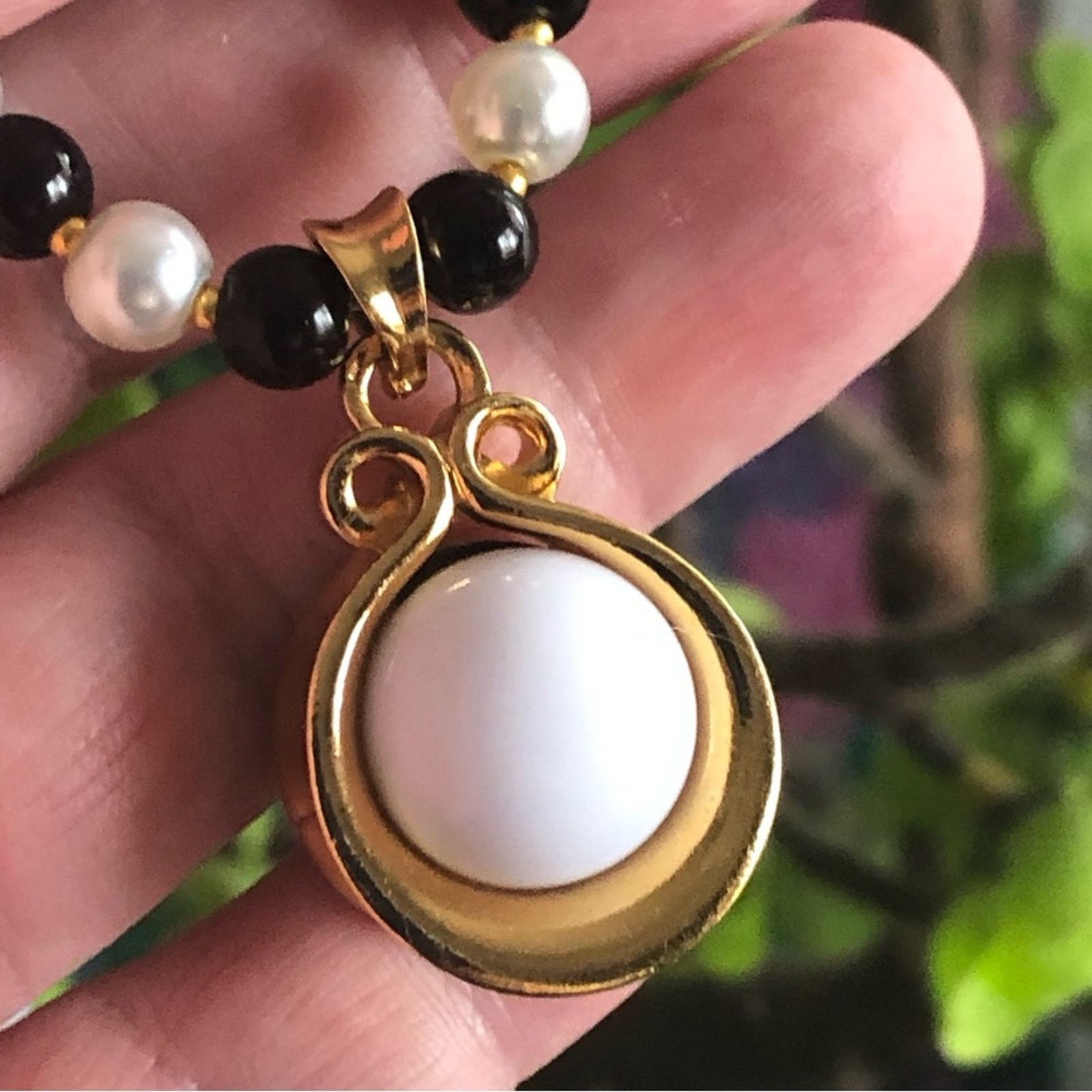 Handmade Handcrafted repurpose framed pearl pendant necklace Size ONE SIZE - 2 Thumbnail