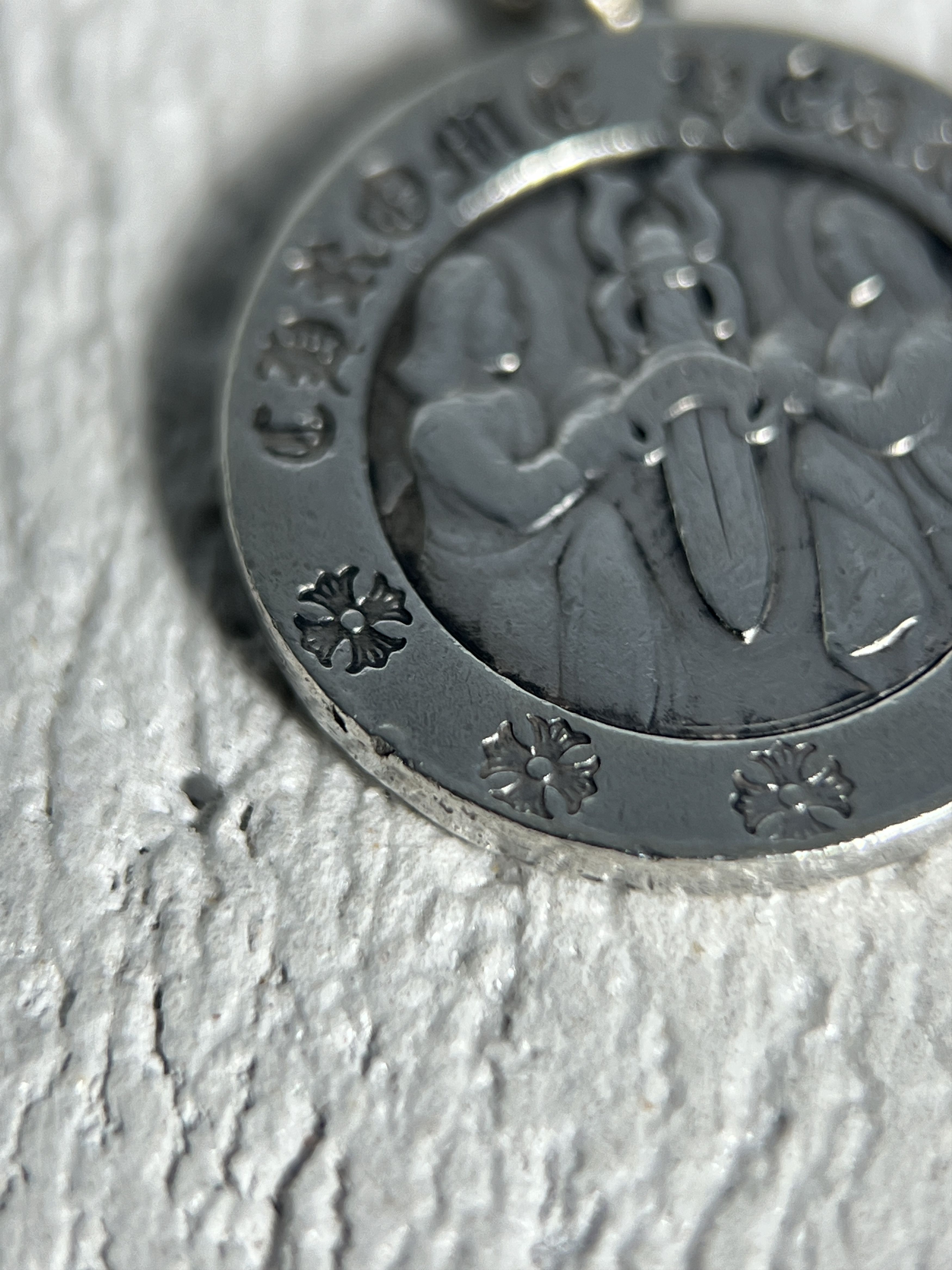 Chrome Hearts Chrome Hearts Dagger Medallion Pendant Charm Silver Size ONE SIZE - 9 Thumbnail