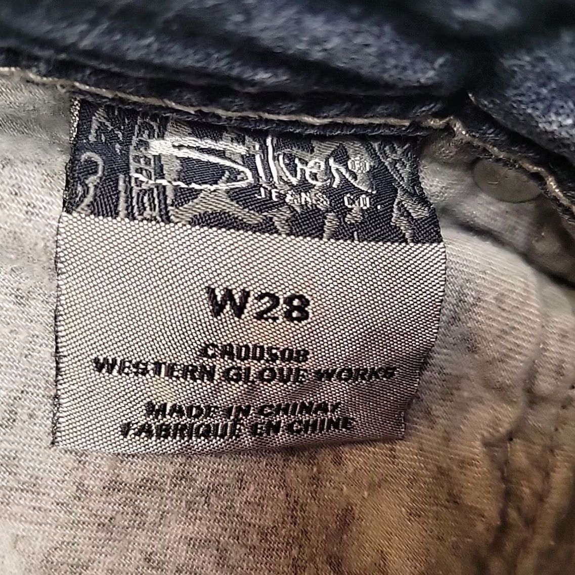 Silver Jeans Co. VINTAGE Silver Jeans Women 28 Suki High Capri Stretch Denim Blue 28 Capri Womens Jeans Size 28" / US 6 / IT 42 - 5 Thumbnail