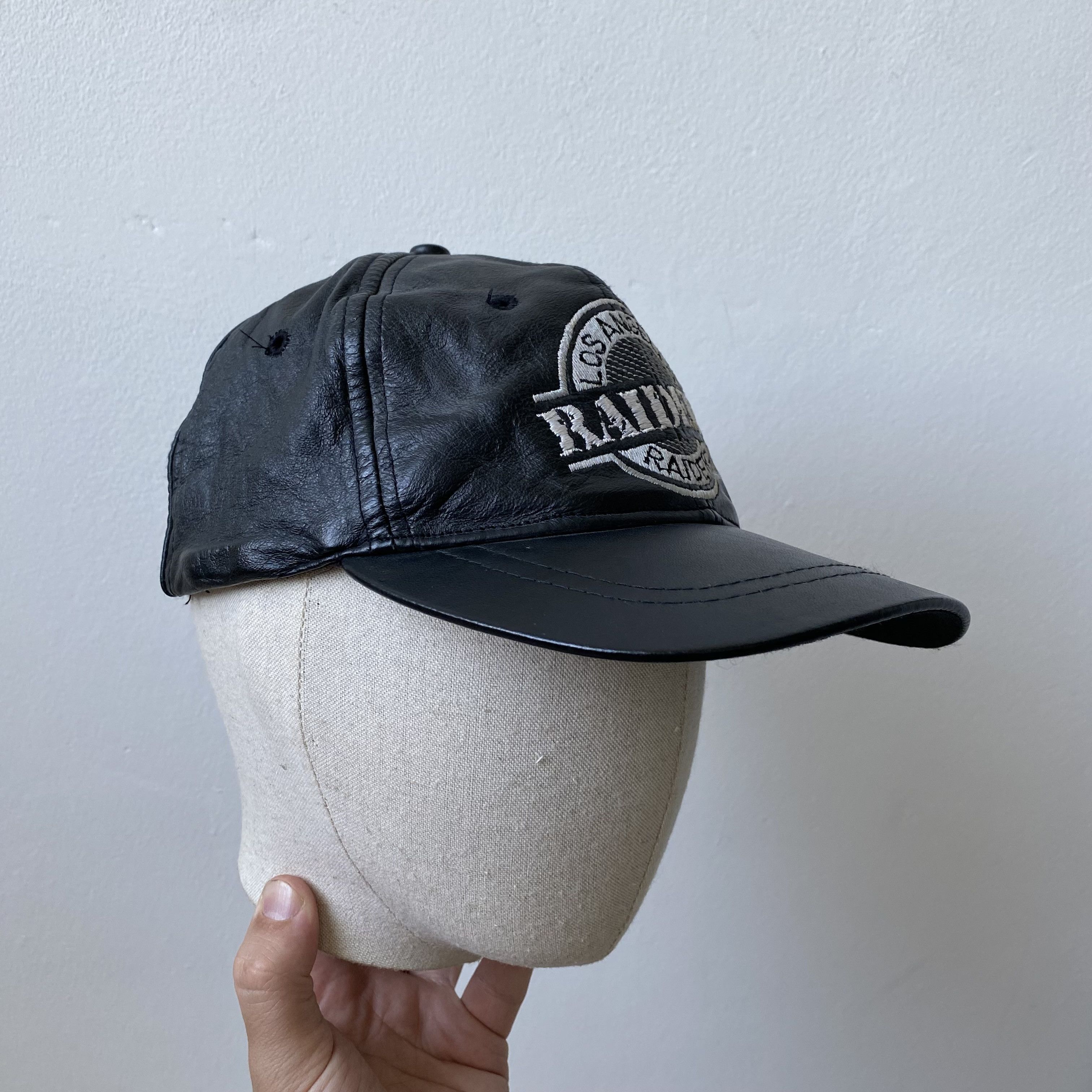 NFL Vintage 1992s NFL Raiders Leather Cap pro one Made in Usa Size ONE SIZE - 1 Thumbnail