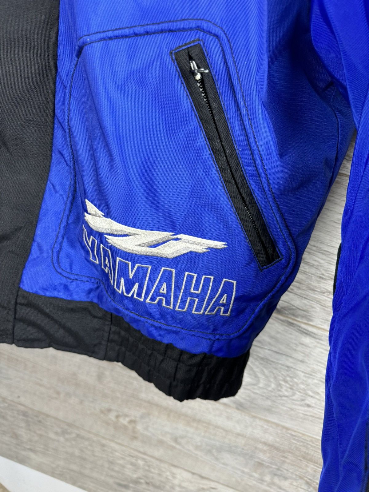 Yamaha RACING JACKET 🏍️VEST YAMAHA R 1 SCHUMACHER STYL Size US L / EU 52-54 / 3 - 11 Thumbnail