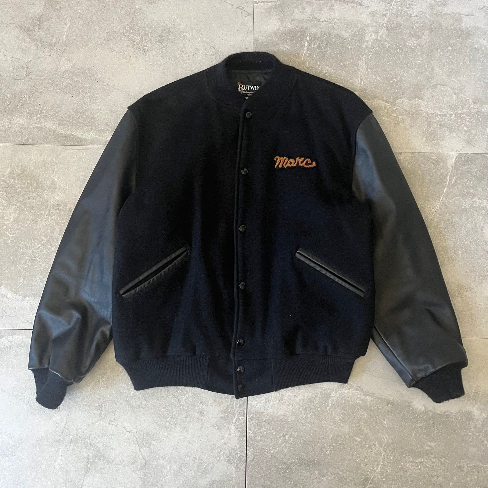 Japanese Brand × Vintage Vintage Butwin Varsity Jacket – Size Large – Made in USA Size US L / EU 52-54 / 3 - 1 Thumbnail