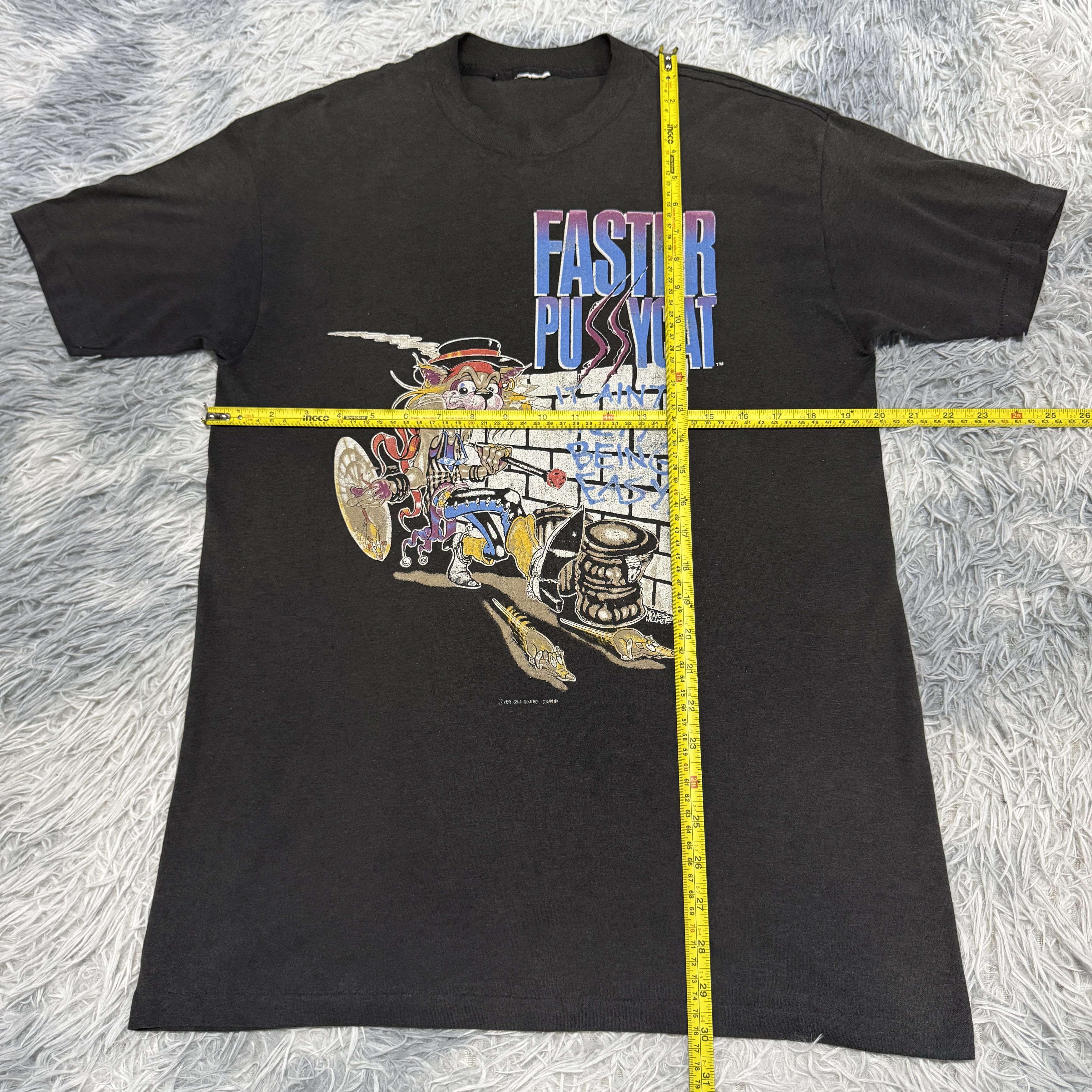 Vintage Rare Vintage Faster Pussycat Band Tshirt Size US M / EU 48-50 / 2 - 5 Thumbnail