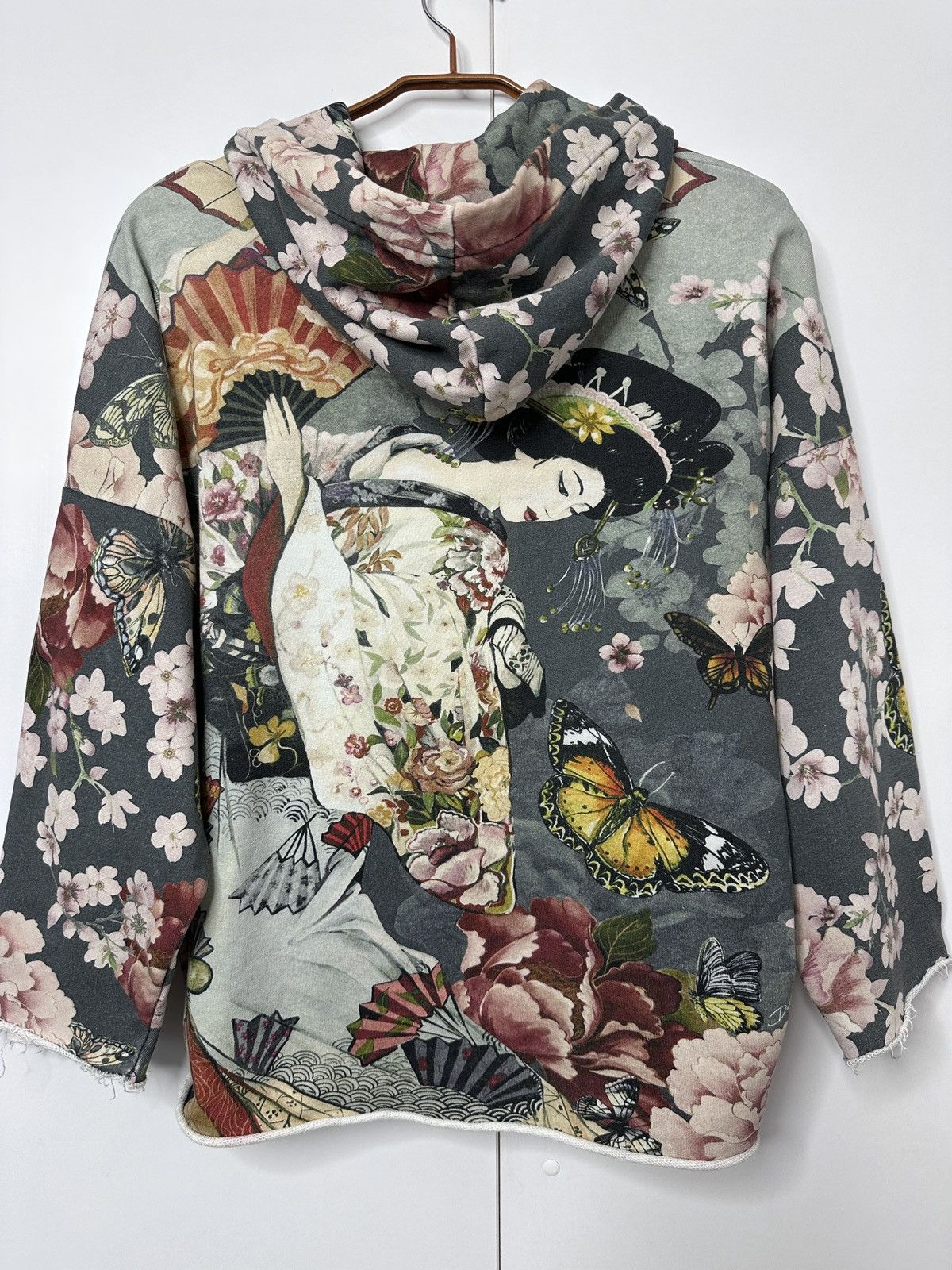 Dolce & Gabbana Dolce & Gabbana Vintage Geisha Print Hoodie – Made in Italy Size S / US 4 / IT 40 - 10 Thumbnail