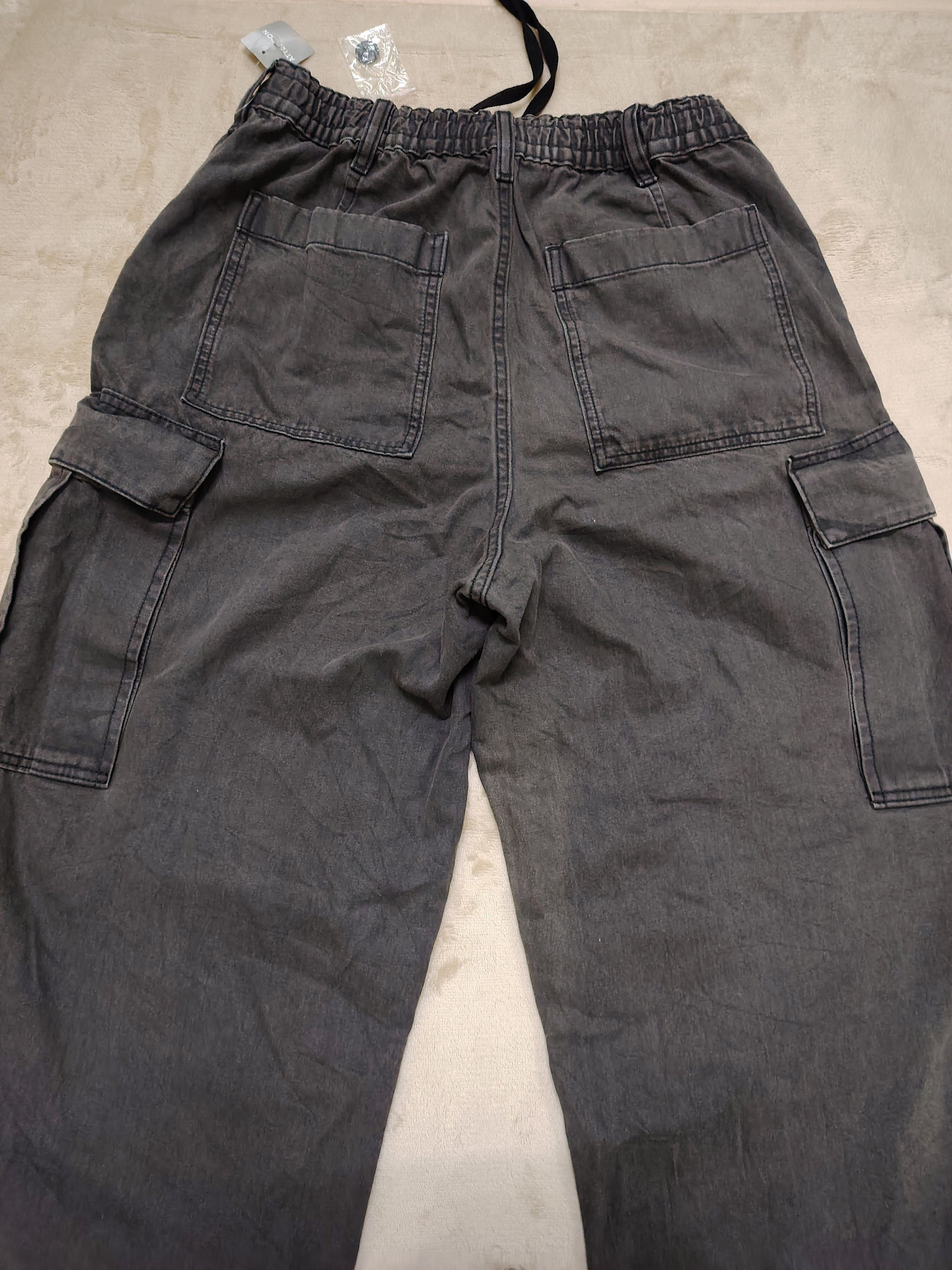 GU NWT: Gu Big Baggy Yohji Yamamoto Ballon Parachute Cargo Pant Size US 30 / EU 46 - 4 Thumbnail