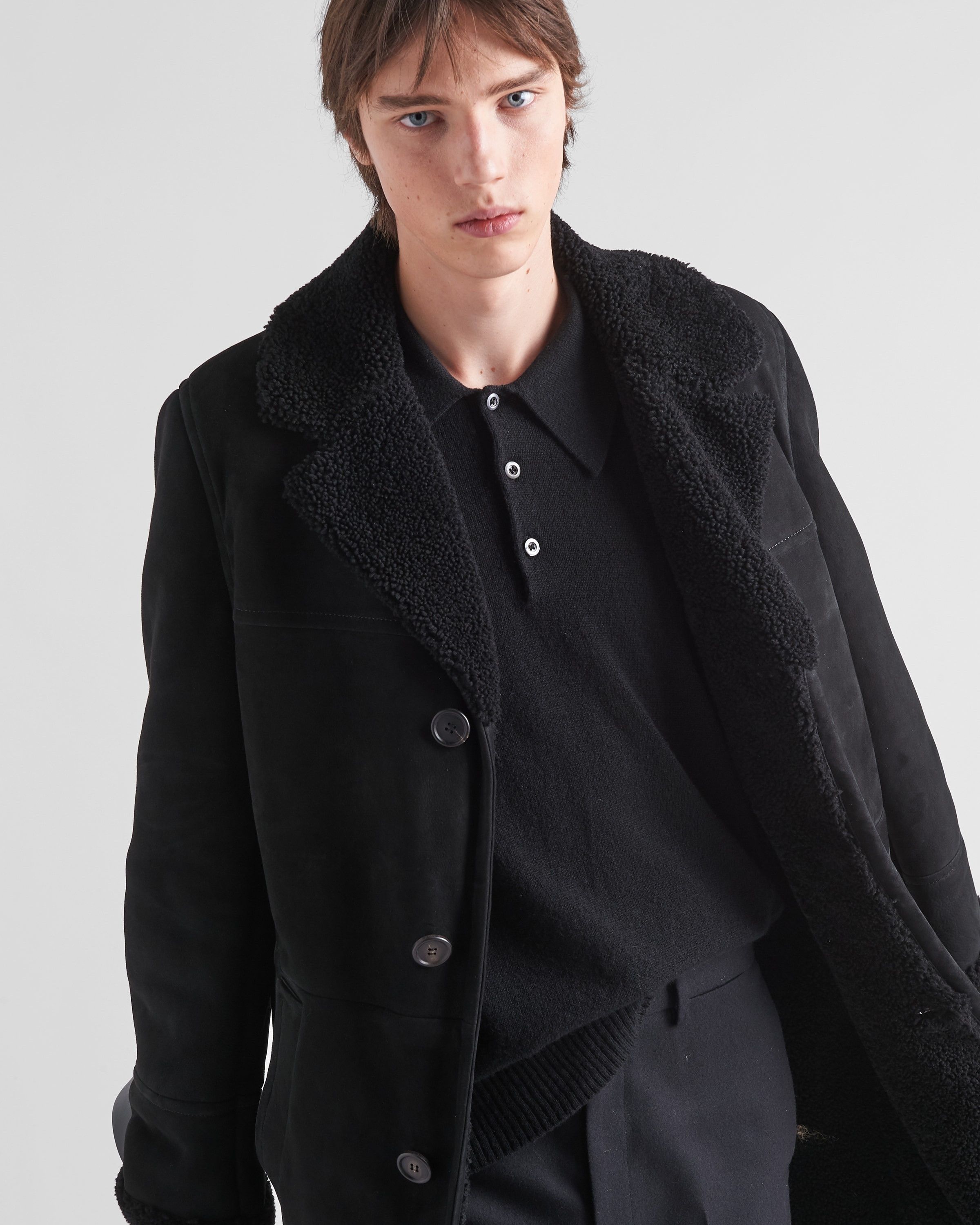 Prada o1bcso1str1025 Montone Old Shearling Coat in Navy Size US M / EU 48-50 / 2 - 3 Thumbnail