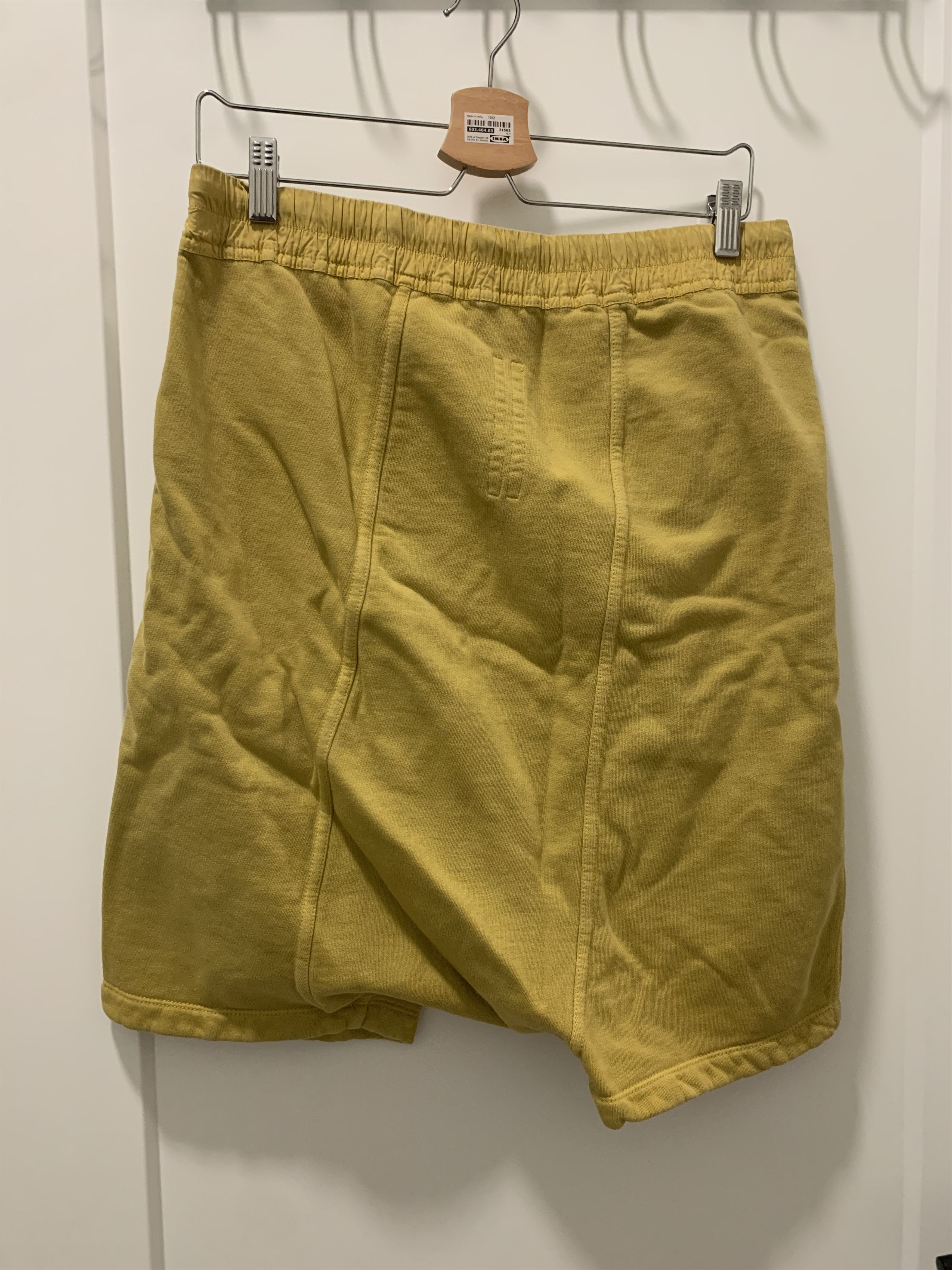 Rick Owens Drkshdw rick owens short yellow Size US 32 / EU 48 - 2 Thumbnail