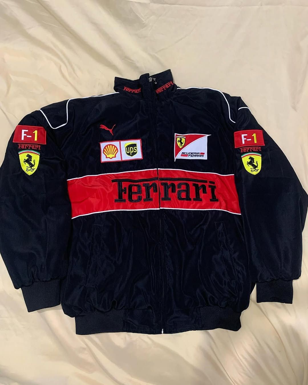 Other Ferrari F1 Vintage Black Racing Jacket Streetwear Rare Size US L / EU 52-54 / 3 - 7 Thumbnail