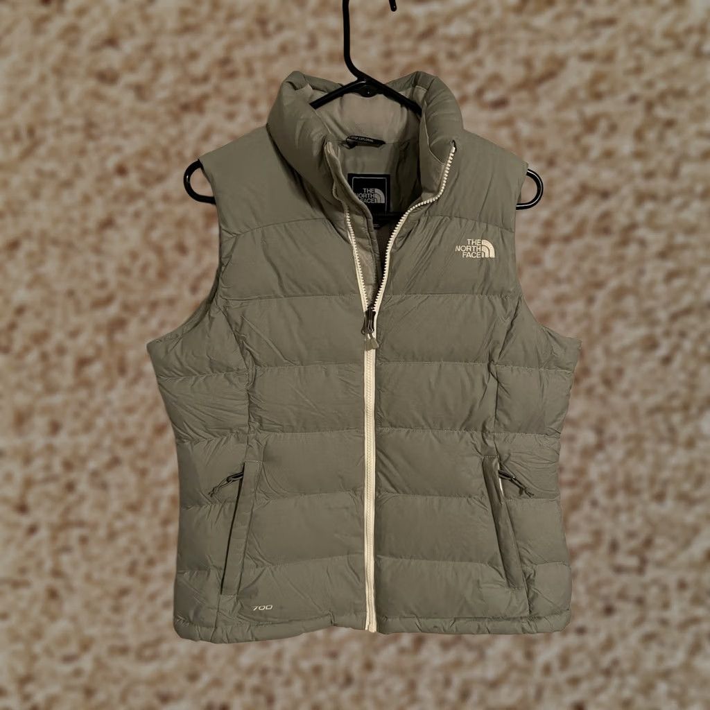 The North Face VINTAGE The North Face Nuptse Vest - Gray 700 Fill Goose Down Puffer Jacket - Women's M Size M / US 6-8 / IT 42-44 - 1 Thumbnail