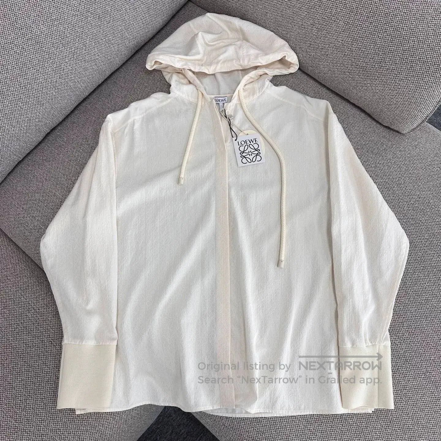 Loewe Loewe Jacquard Logo Hooded Sun Protection Jacket. Size XS / US 0-2 / IT 36-38 - 1 Thumbnail