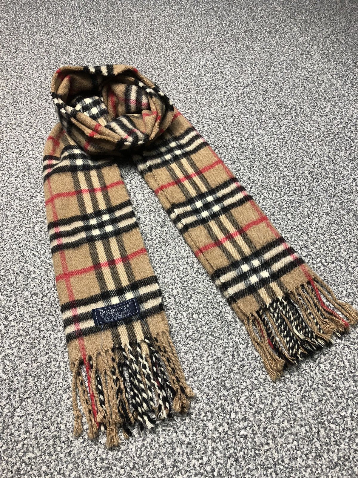 Burberry Vintage Burberry Scarf / Muffler / Neckwear Cashmere Size ONE SIZE - 2 Thumbnail
