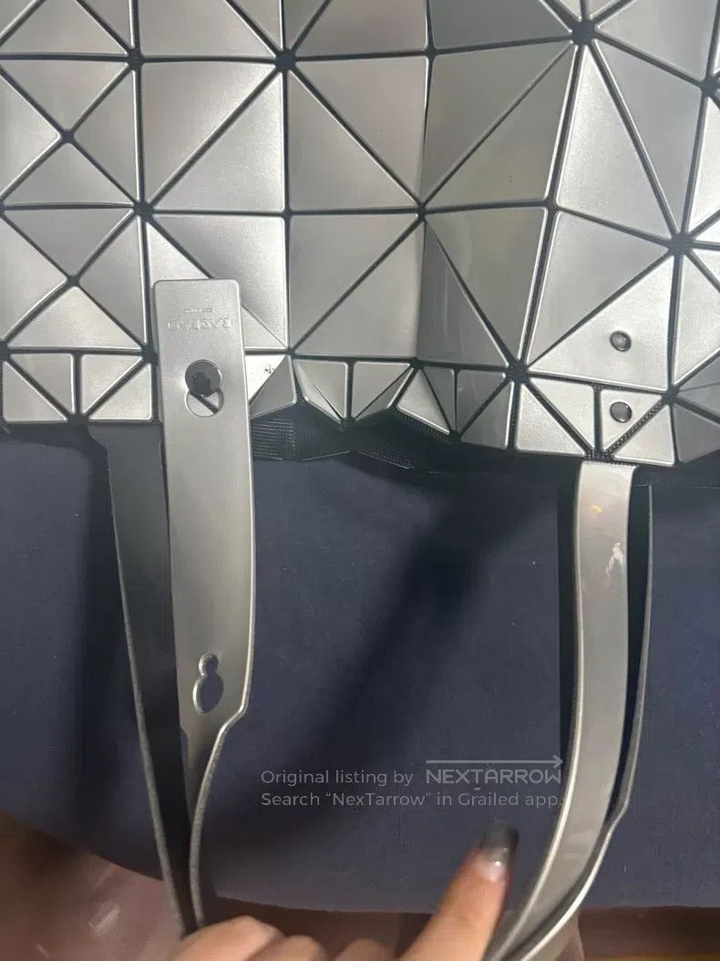 Issey Miyake Issey Miyake Six-compartment Silver Tote Bag Size ONE SIZE - 6 Thumbnail