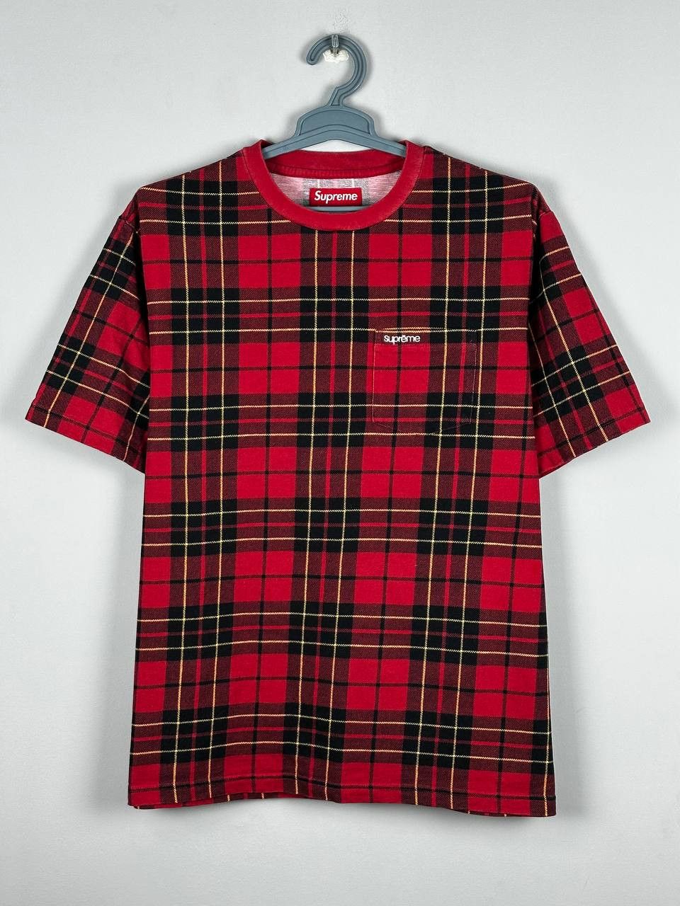 Supreme Supreme New York Plaid Pocket T Shirt Size US L / EU 52-54 / 3 - 1 Thumbnail