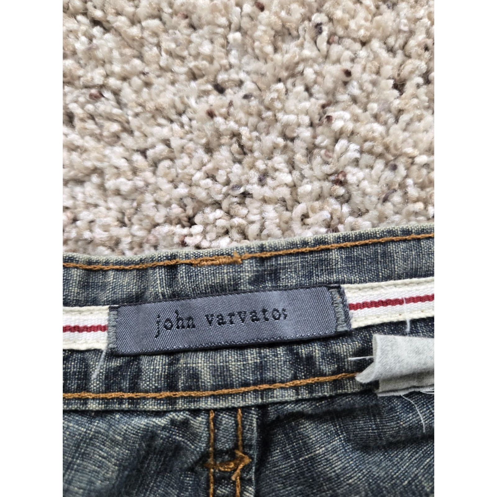 John Varvatos John Varvatos Jeans Mens 36x32 Blue Denim Straight Leg Baggy Fit Medium Wash 5-Pocket Distressed Regular Modern Rock USA Jeans Mens Size US 36 / EU 52 - 5 Thumbnail