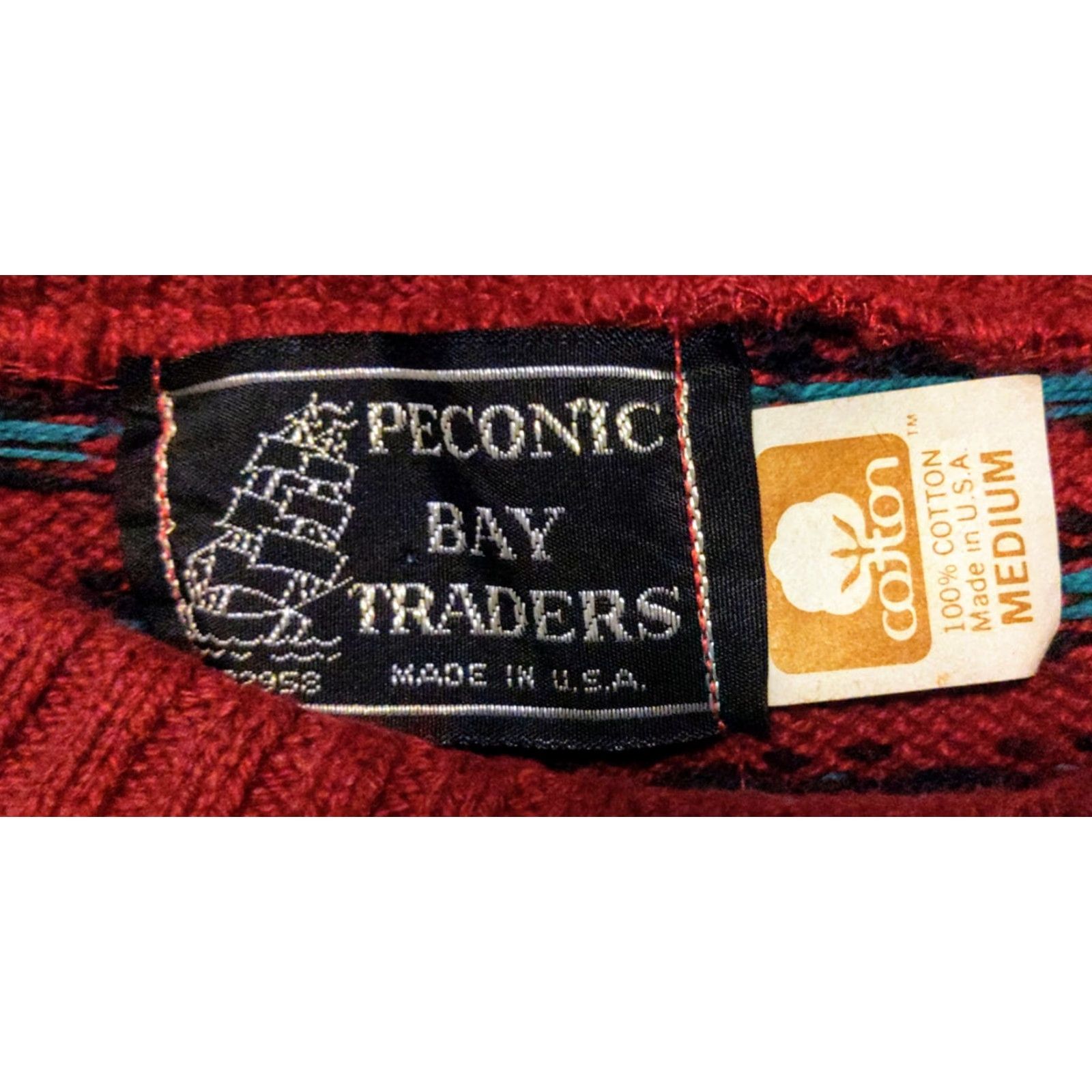 Vintage VINTAGE Peconic Bay Traders Made in USA Men's Knit Pullover Cotton Sweater M Red Geometric Pattern Crew Neck All Seasons 80s 90s Mens Size US M / EU 48-50 / 2 - 5 Thumbnail