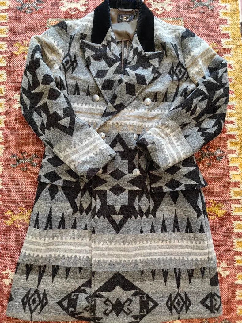 RRL Ralph Lauren RRL Ralph Lauren Navao Totem Double-Buttoned Medium-Length Size US M / EU 48-50 / 2 - 1 Thumbnail