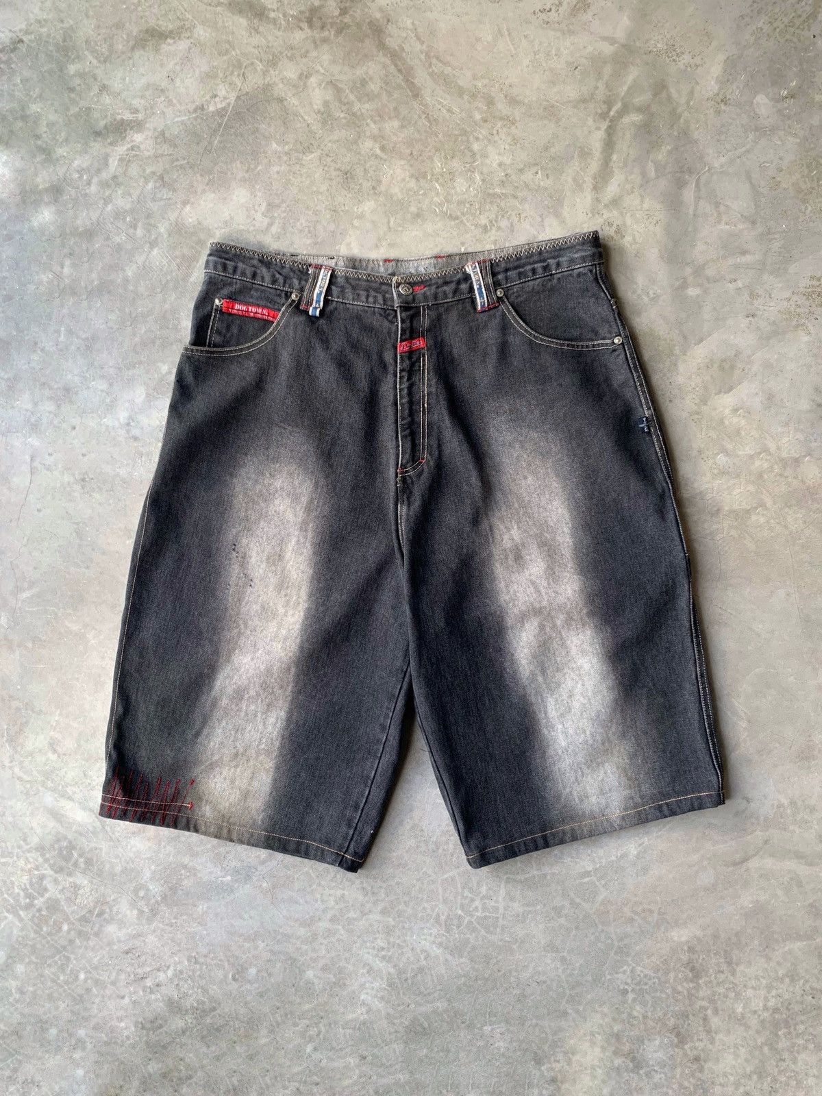 Other × Vintage Vintage Dogtown Skateboards Black Dragon Jorts Size US 39 - 8 Thumbnail