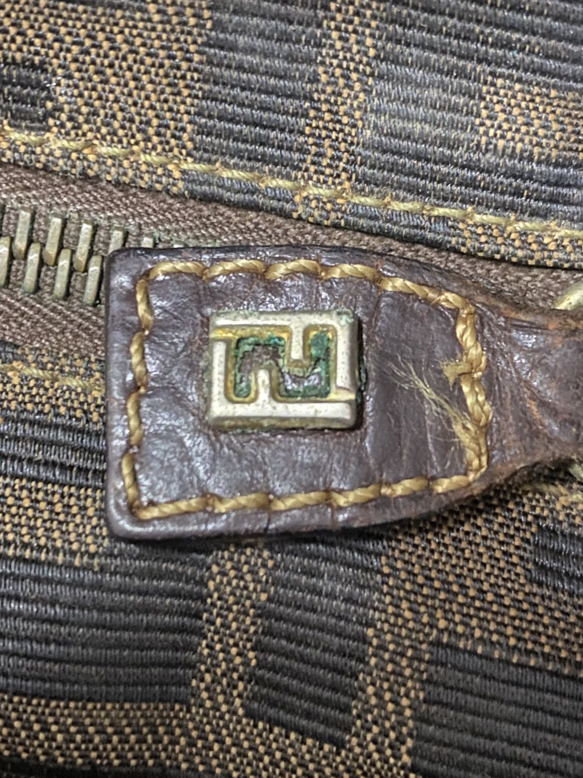 Fendi Vintage Fendi zucca monogram bag Size ONE SIZE - 4 Thumbnail