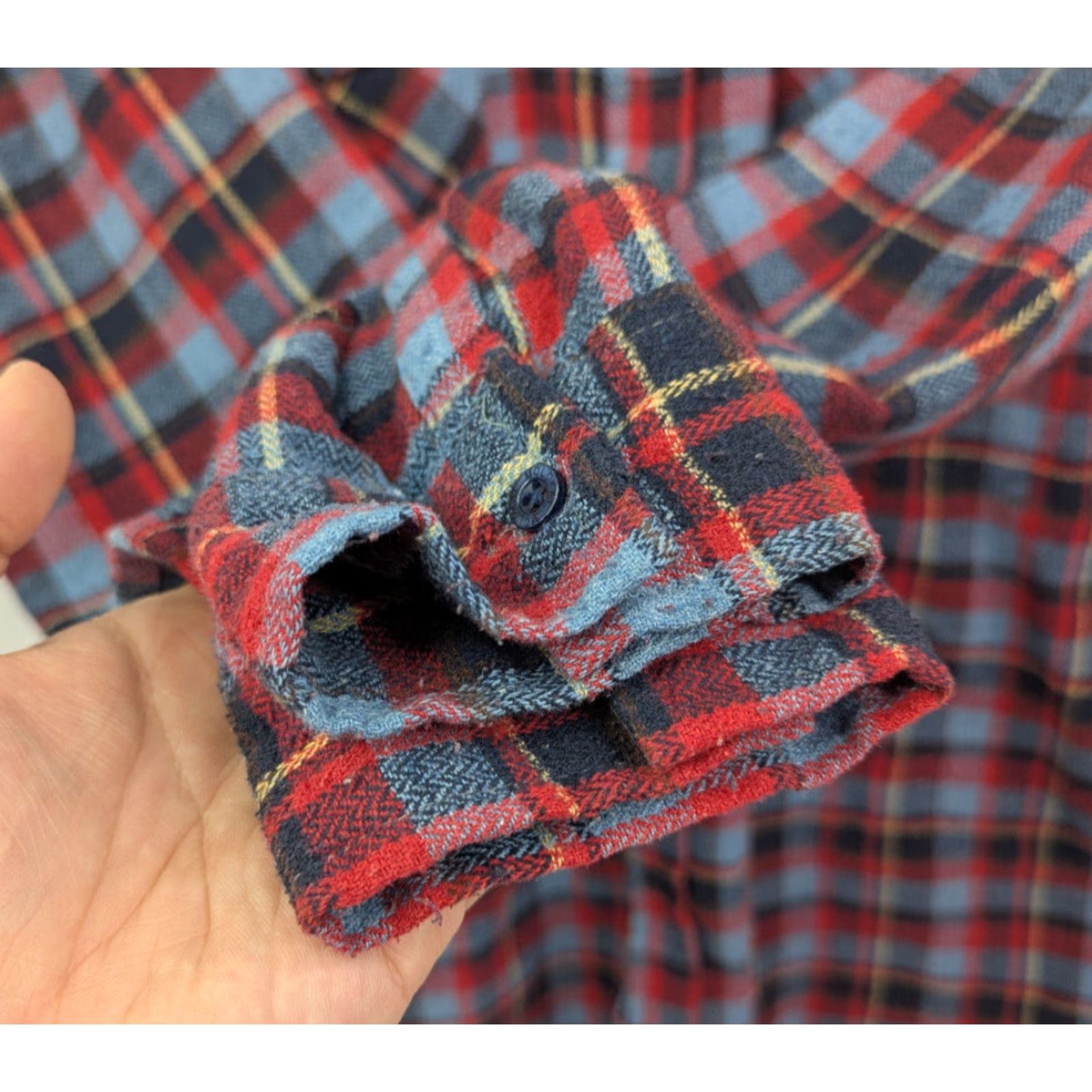 CO Molokai Surf Co Shirt Mens Medium Long Sleeve Button Up Flannel Red Plaid Pocket Classic Colorful Outdoor Surfer Size US M / EU 48-50 / 2 - 3 Thumbnail
