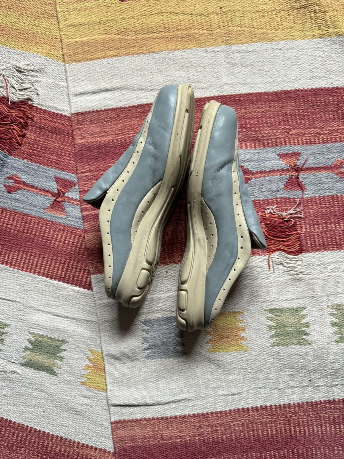 Fila Vintage 90’s Fila Genuine Leather Leather Mule Sandals Size US 7 / IT 37 - 3 Thumbnail