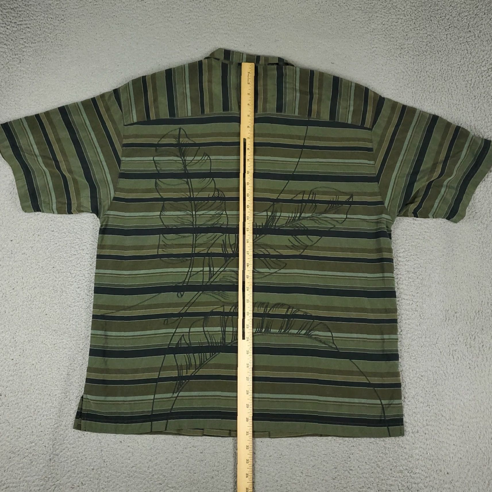 Tommy Bahama Tommy Bahama Shirt Mens XL Green Striped Silk Hawaiian Button Up Short Sleeve Size US XL / EU 56 / 4 - 4 Thumbnail