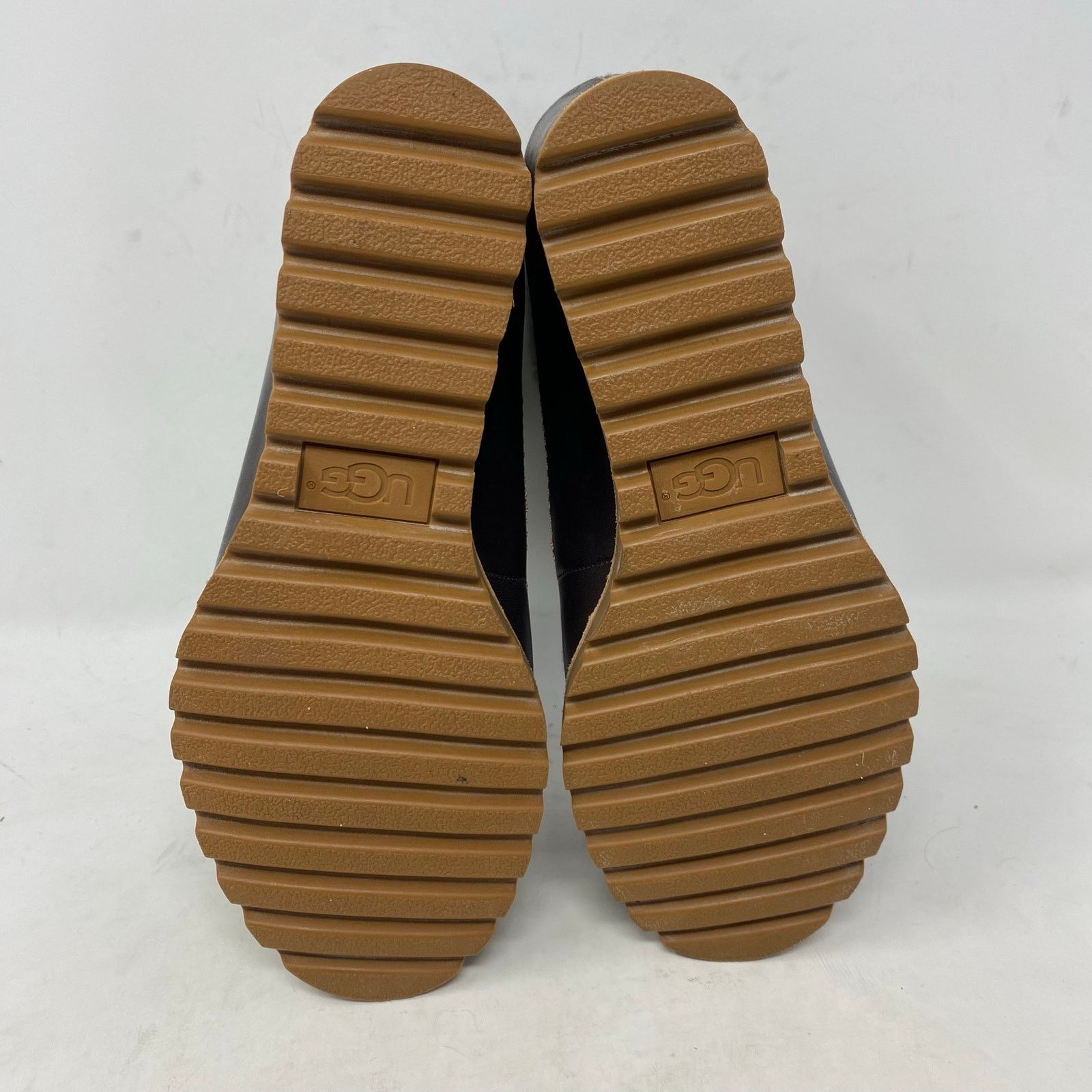 Ugg UGG Alasdair Waterproof Suede Wedge Booties Women Size 7.5 Size US 7.5 / IT 37.5 - 7 Thumbnail
