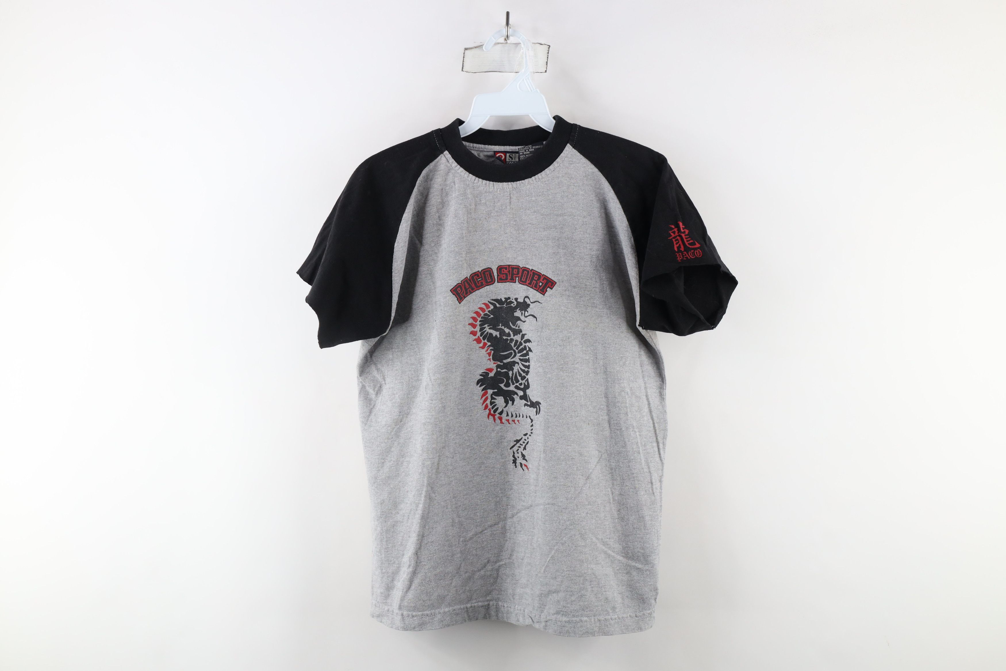 Vintage Vintage 90s Paco Sport Spell Out Dragon Cut Off T-Shirt Size US S / EU 44-46 / 1 - 1 Thumbnail