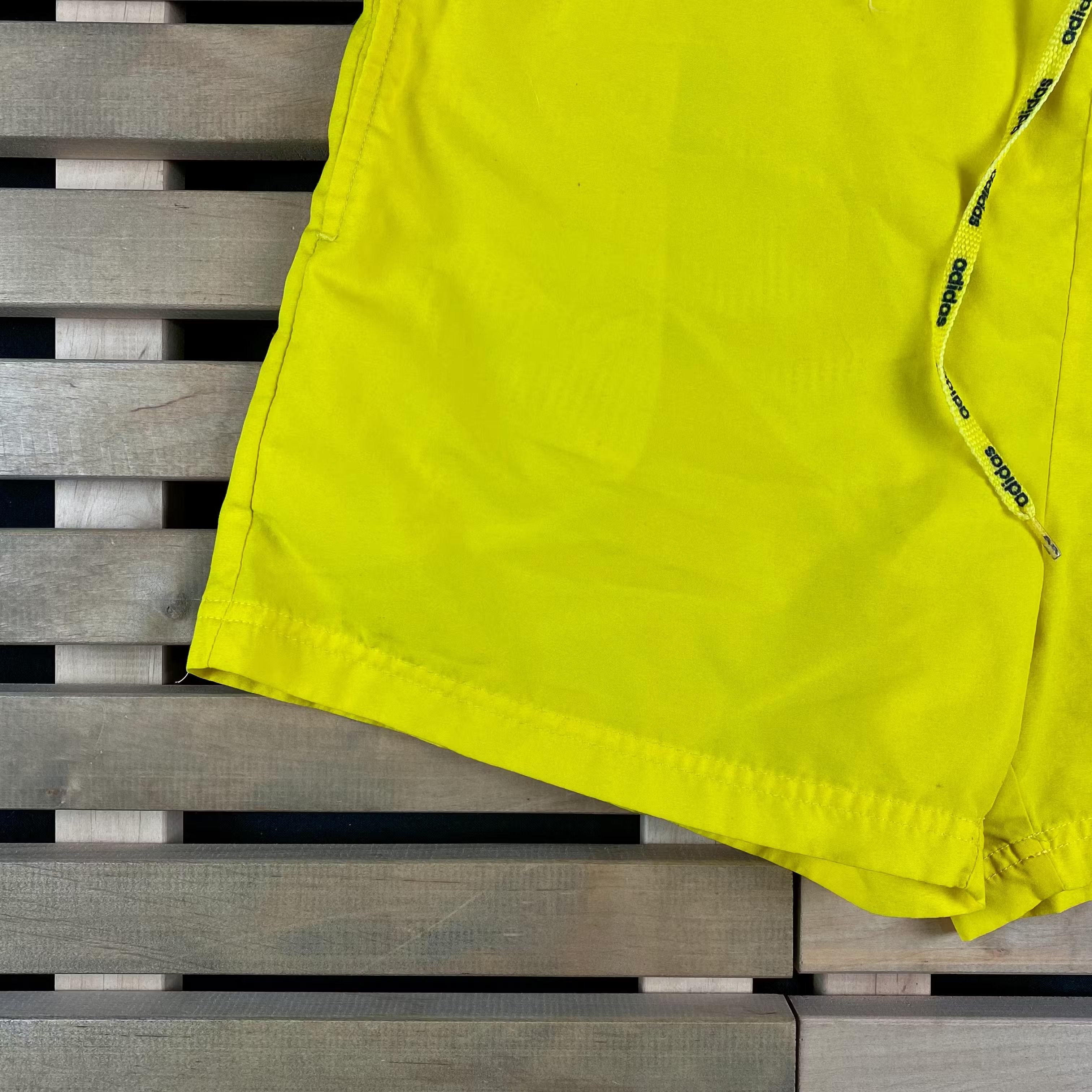 Adidas × Vintage Mens Shorts Adidas Vintage Size S Yellow Size US 30 / EU 46 - 3 Thumbnail