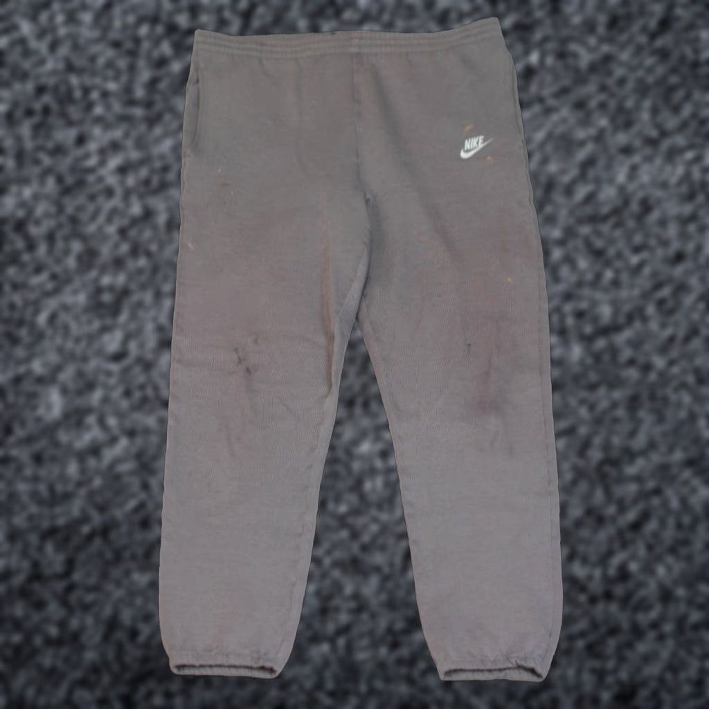 Nike VINTAGE Nike Sweatpants Gray Regular Men L Inseam 30 Sport Sportswear Swoosh Center Distressed 80s 70s 90s NCAA College University Athletic Pants Size US 33 - 1 Thumbnail